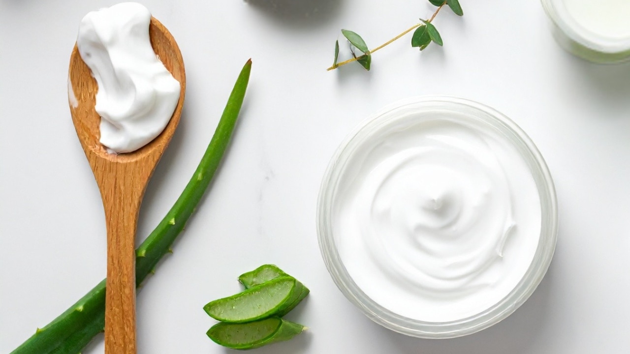 6. Aloe Vera + Plain Yoghurt (for Anti-Ageing & Firming)