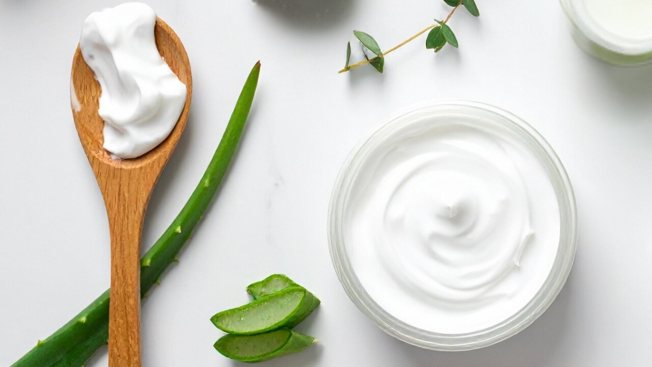 6. Aloe Vera + Plain Yoghurt (for Anti-Ageing & Firming)