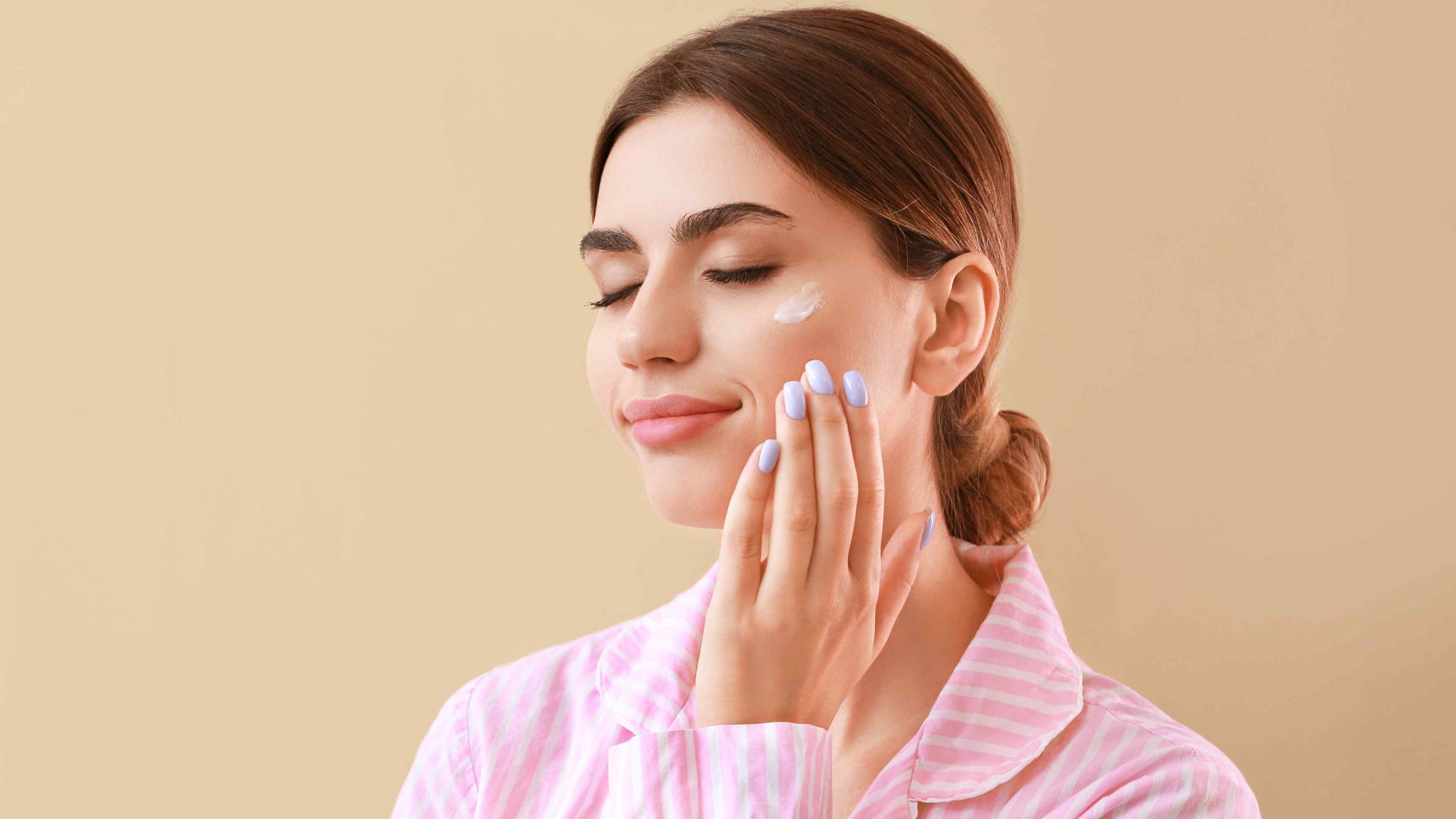 Step 3: Oil-Free Moisturiser (AM & PM)