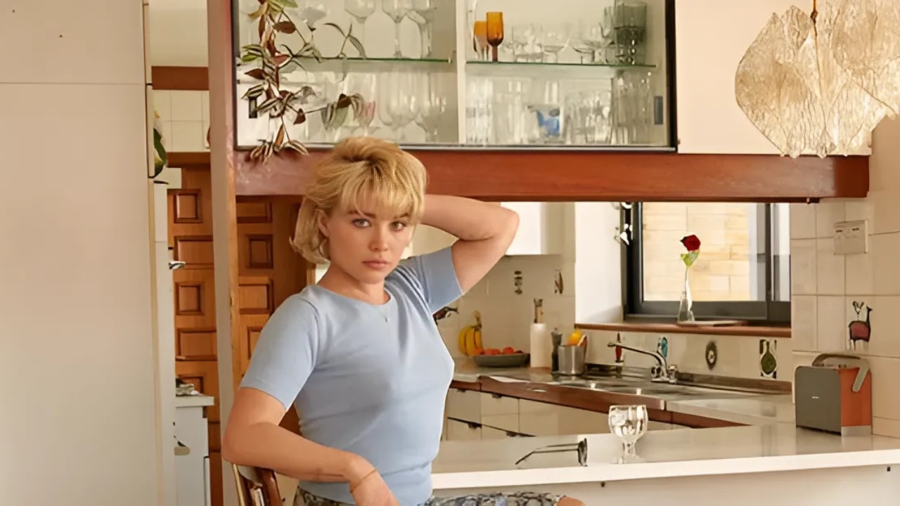 The Asymmetrical Bob