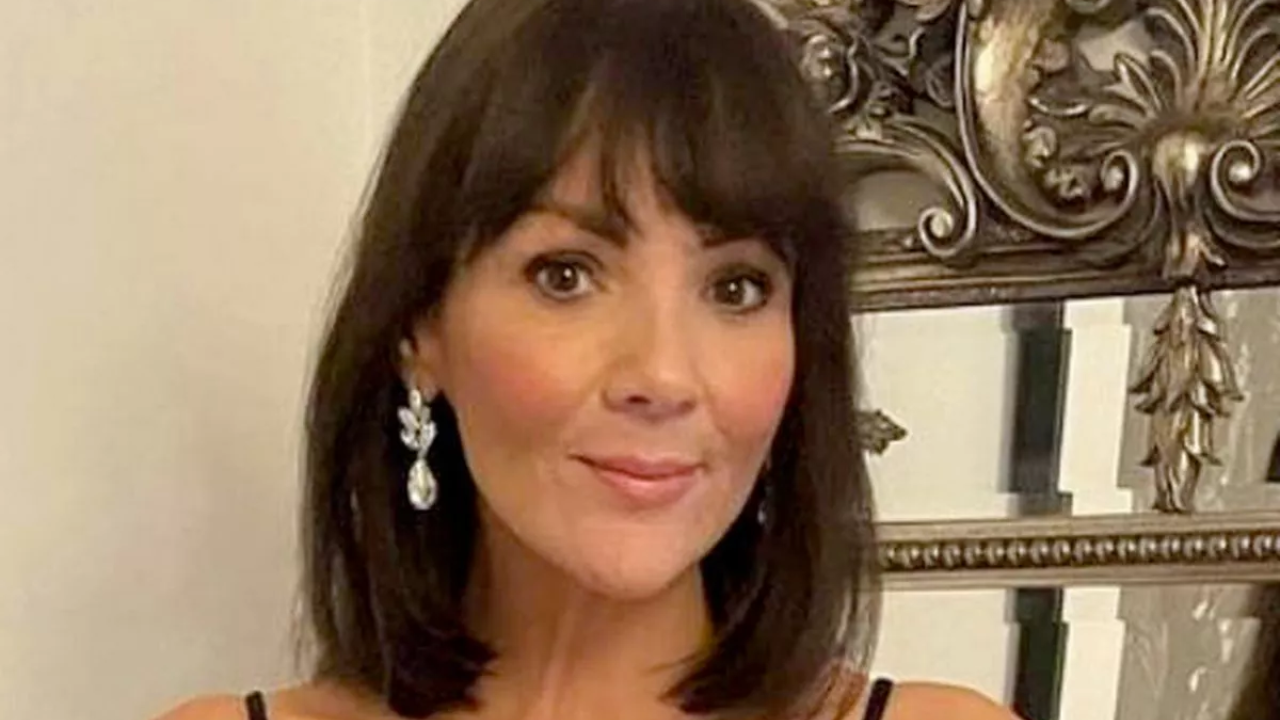 The Long Bob Cut (LOB)