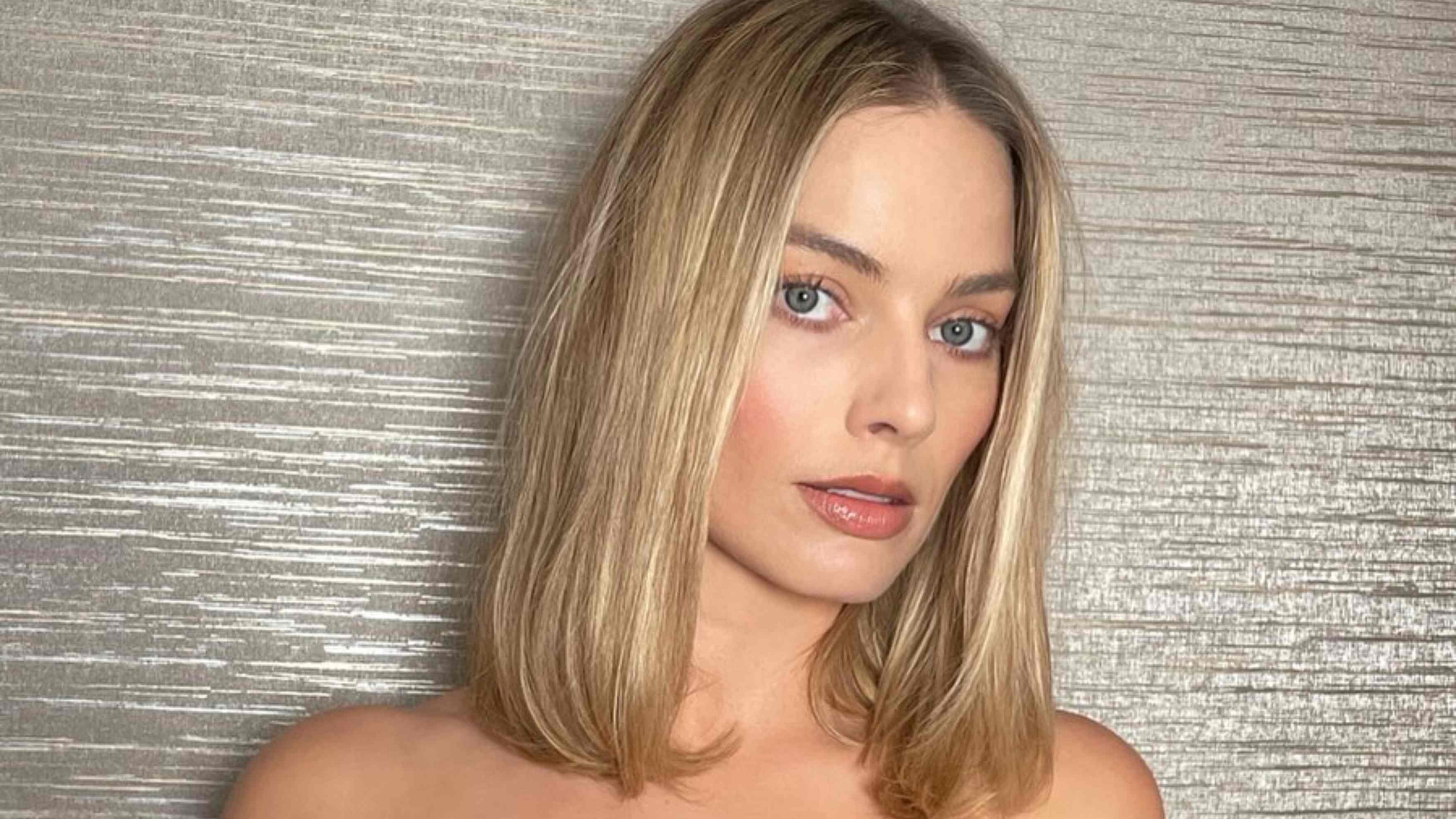 The Graduated Bob: 1