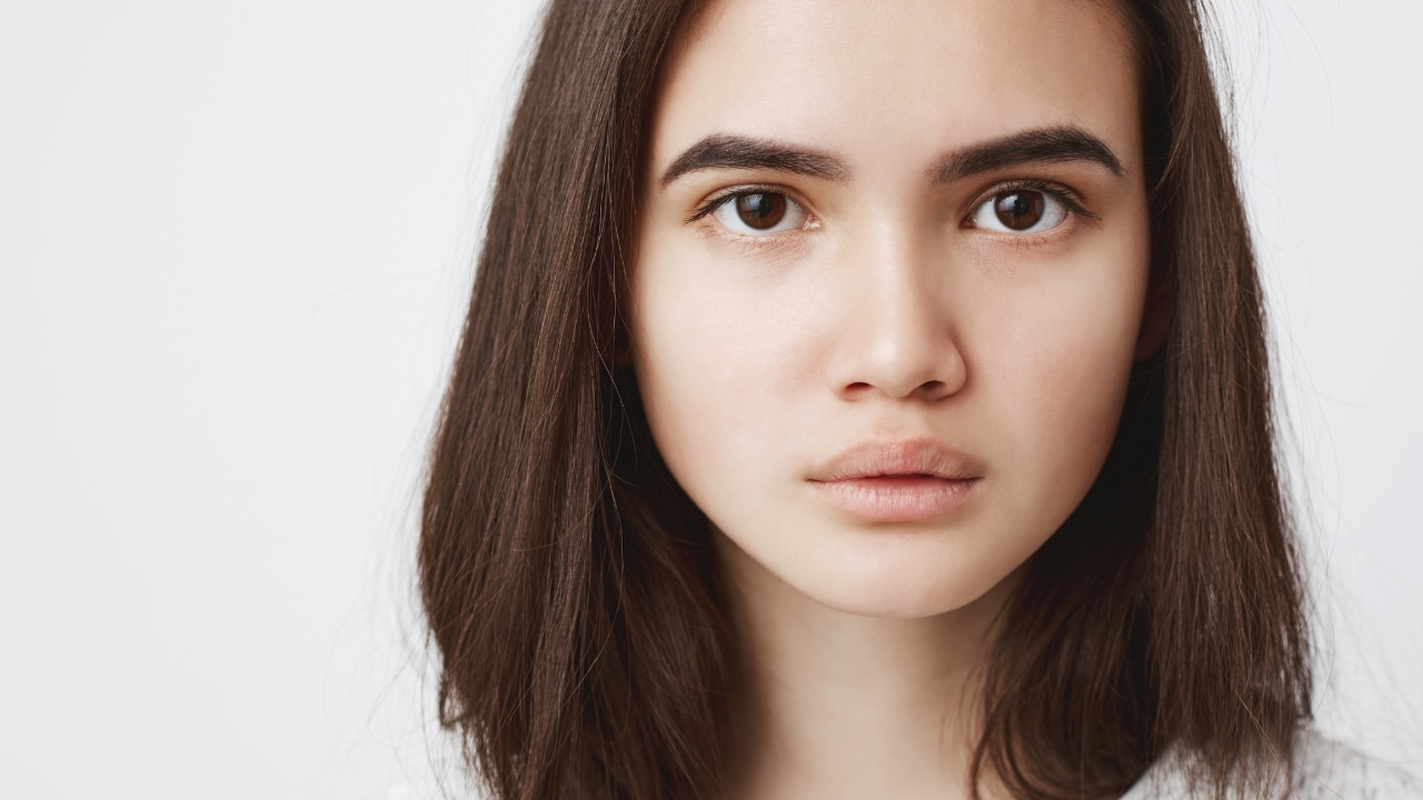 Eyebrow Shape for Round Face