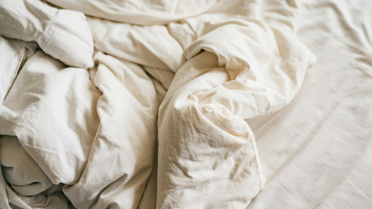 Unwashed Bedding and Towels: