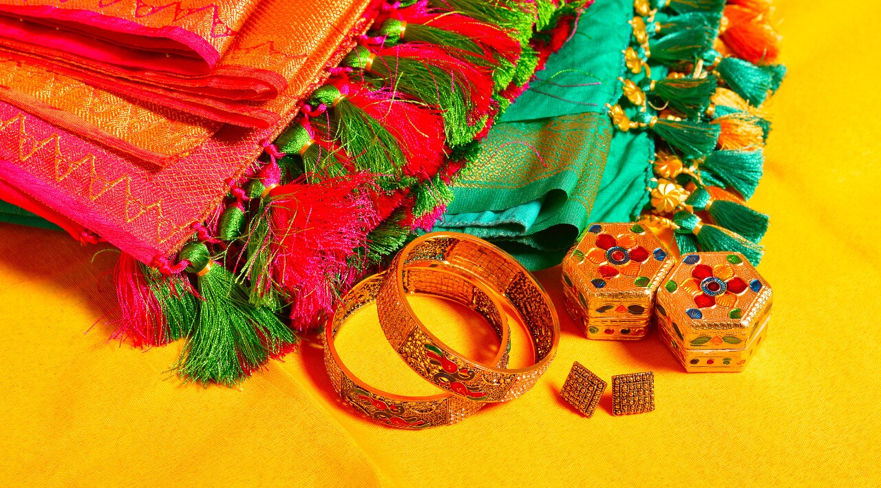 Complementary Accessories: