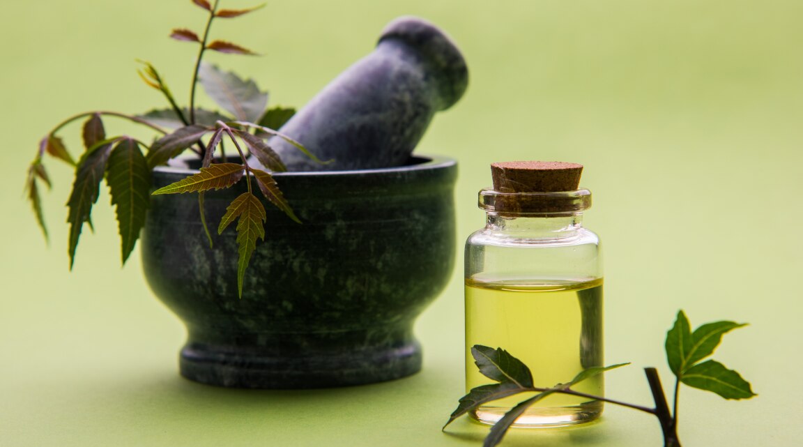 Natural Neem Oil Uses for Healthy Hair and Glowing Skin