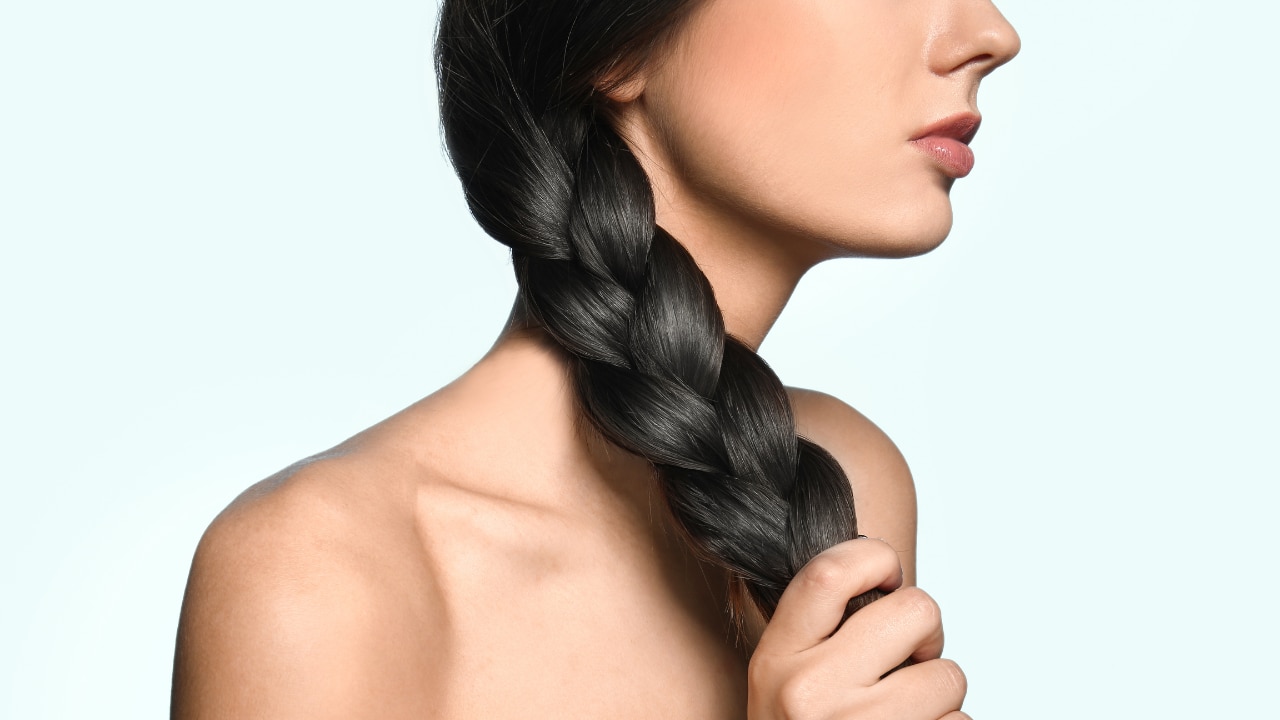 Strengthens Hair from Root to Tip