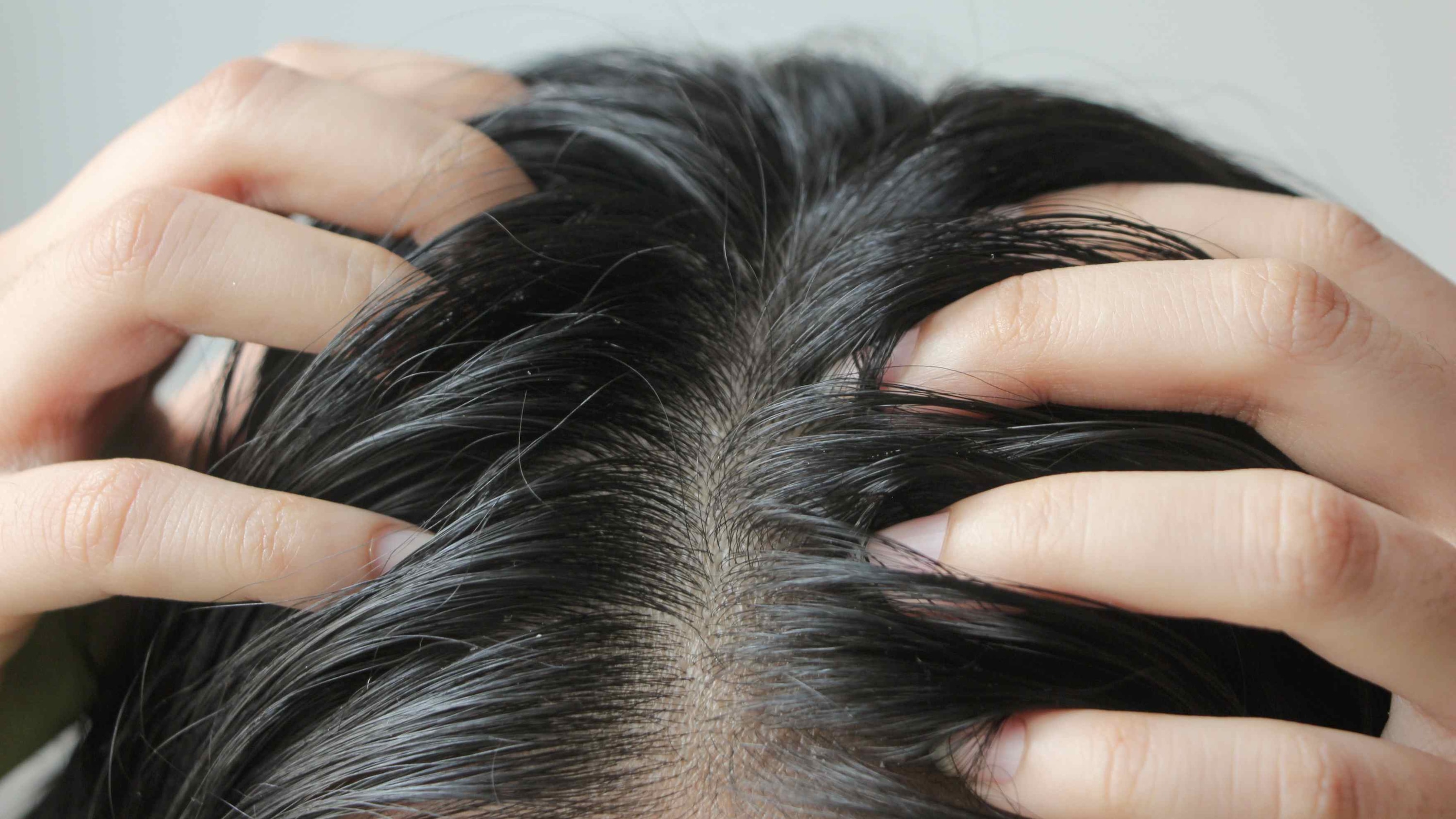 Balances Oil Production: