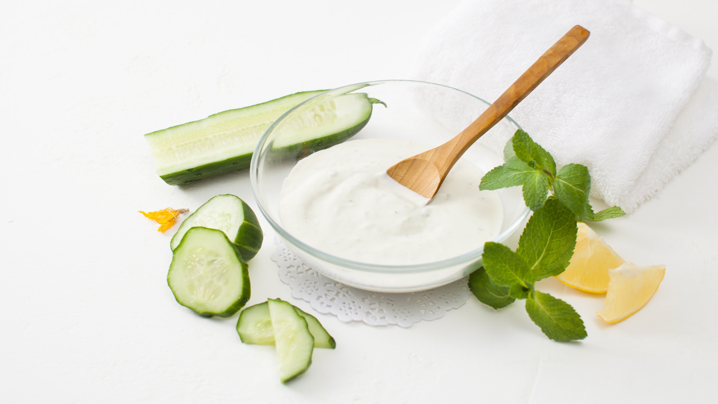 5. Yogurt & Cucumber Cooling Mask