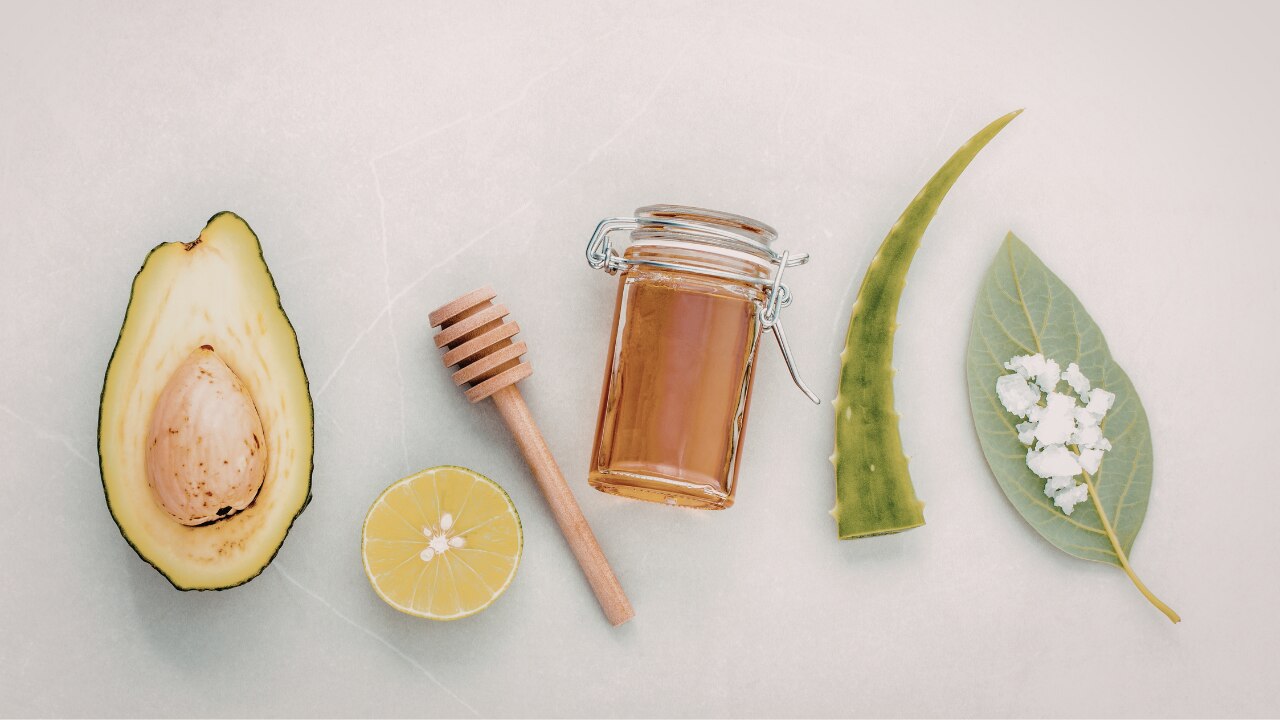 DIY Eyebrow Oil Recipe for Thicker Brows