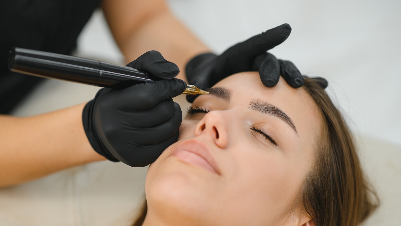 Expert Tips for Maintaining Healthy Brows