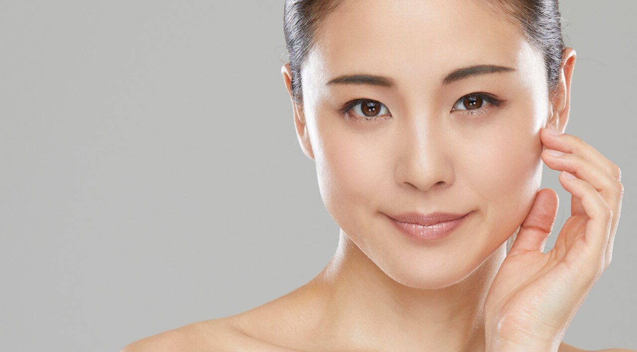 Enhances Natural Radiance: