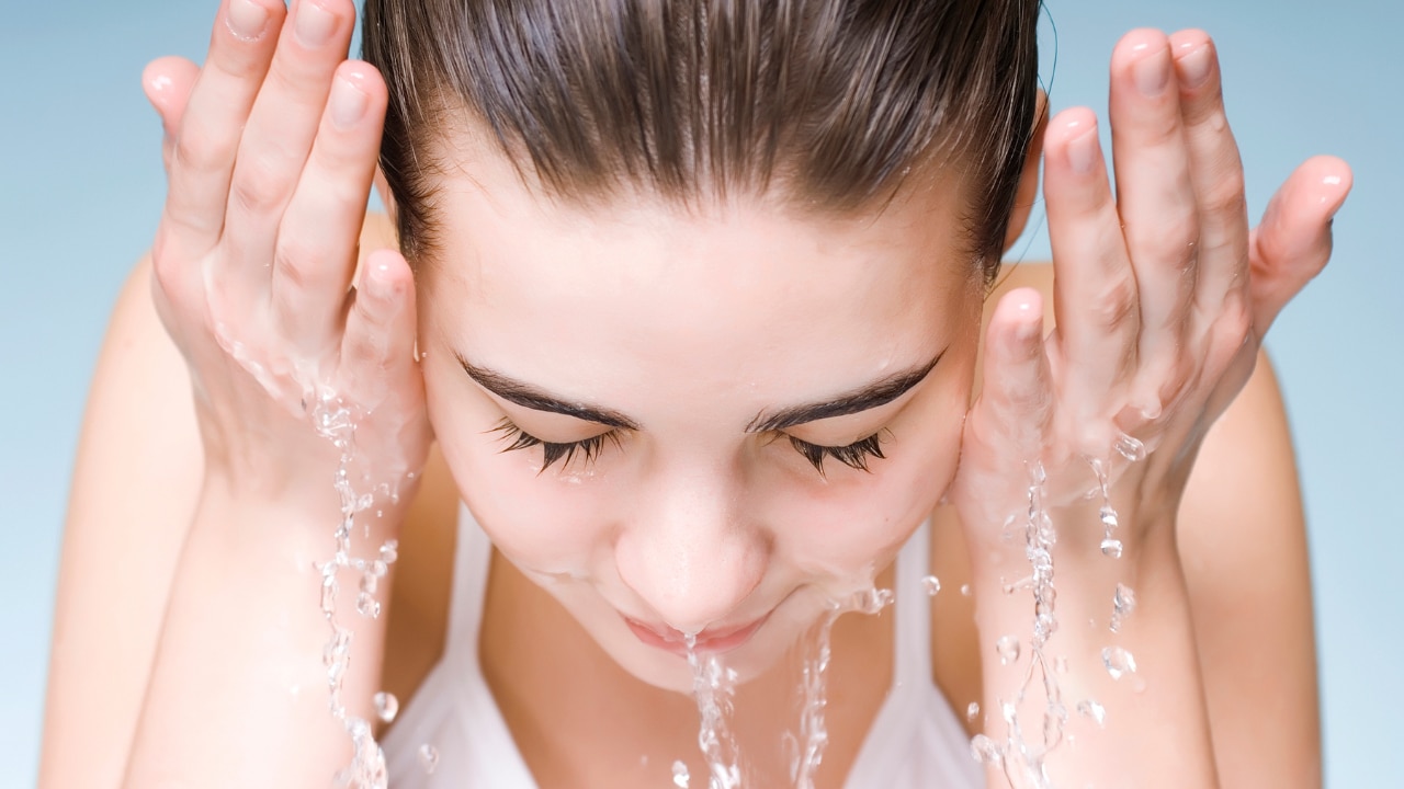 3. ACV Face Wash or Rinse