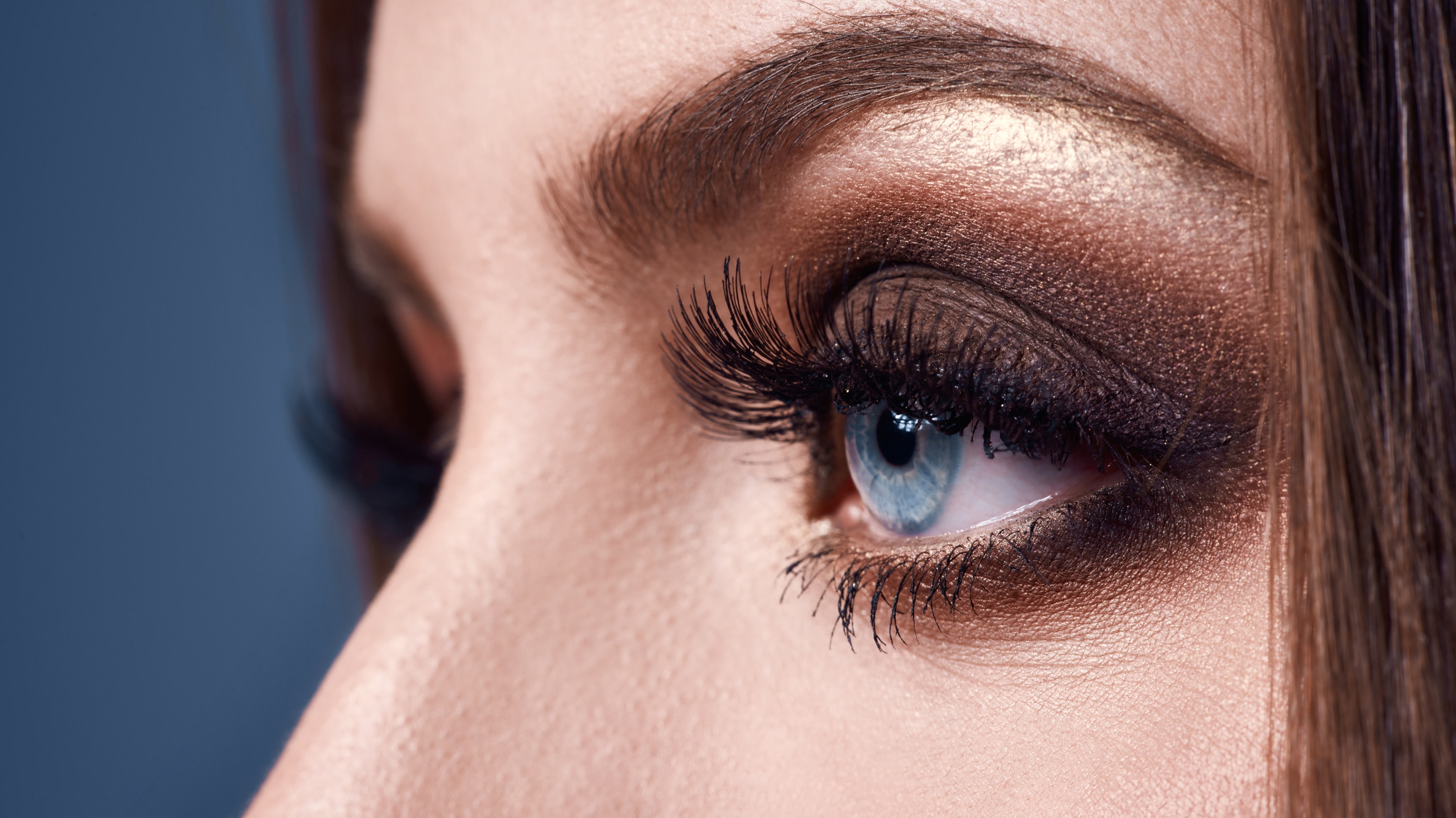 Brown Smokey Eye: