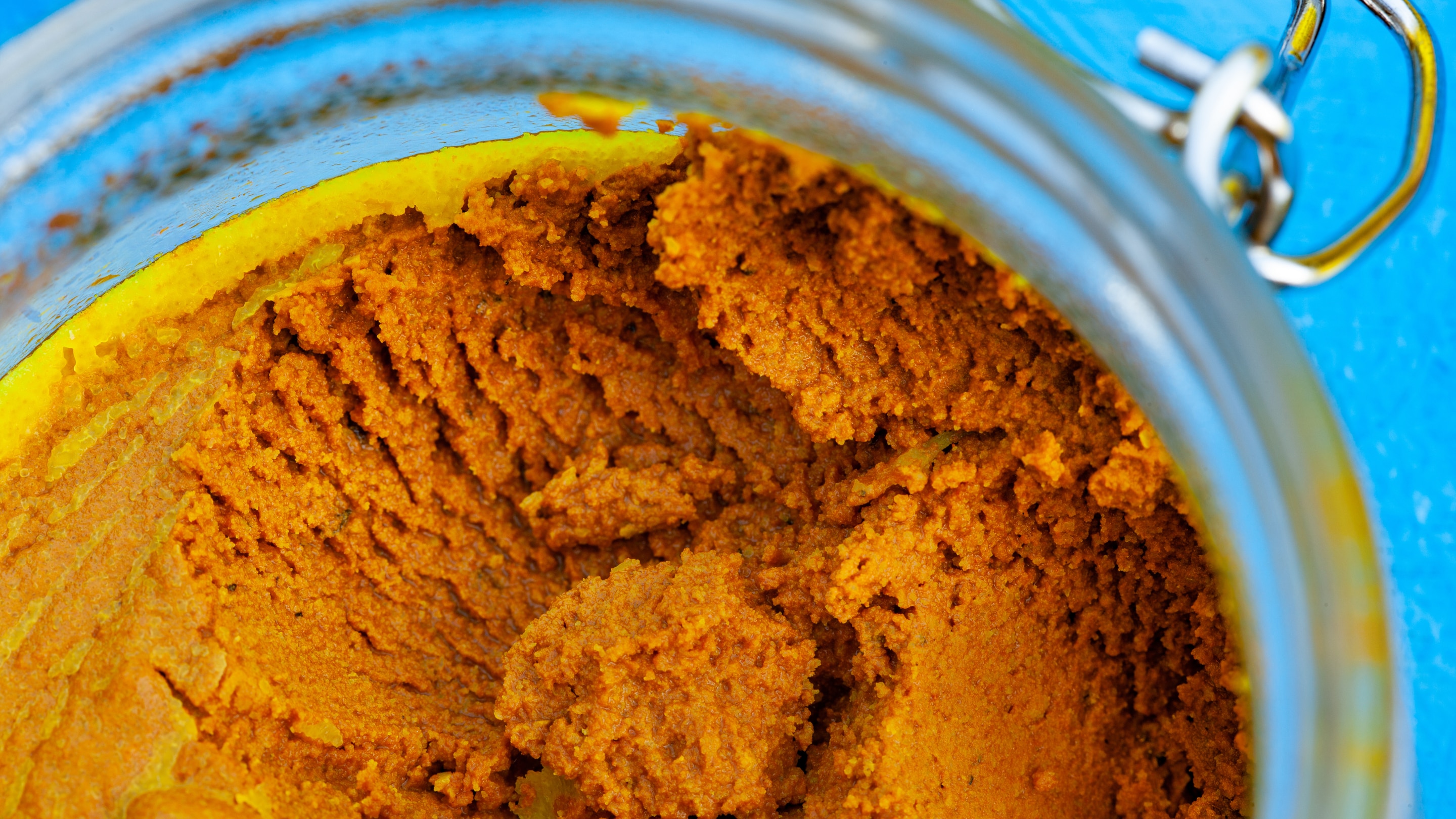 DIY Enhancements for Coconut Oil Pulling for Skincare