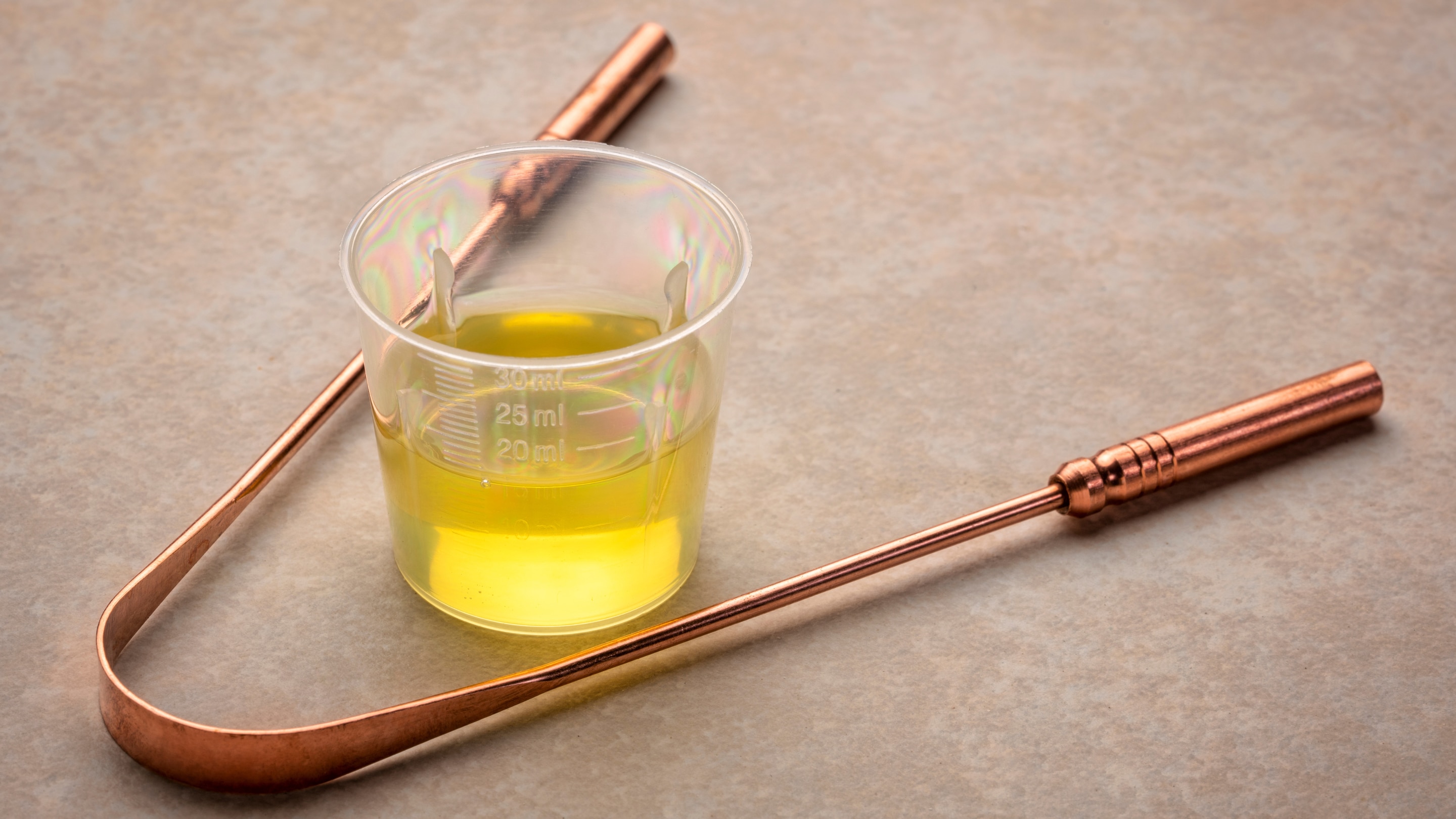 What is Coconut Oil Pulling? Why Coconut Oil is Preferred