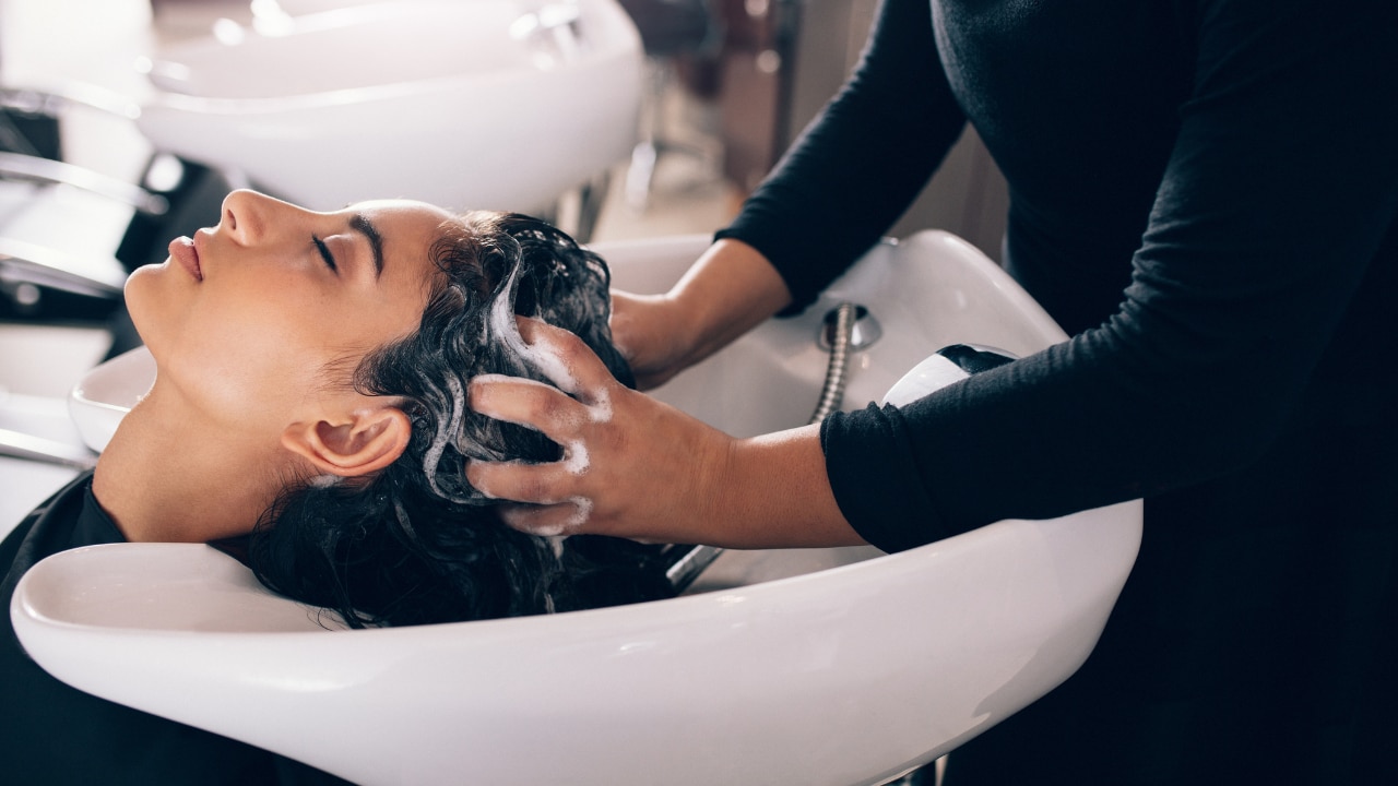 Expert Maintenance Tips for Medium Feather Cuts