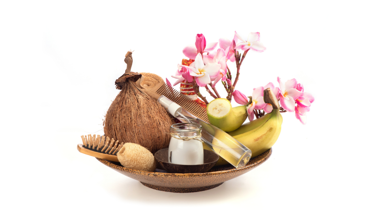 2. Banana and Coconut Oil Mask