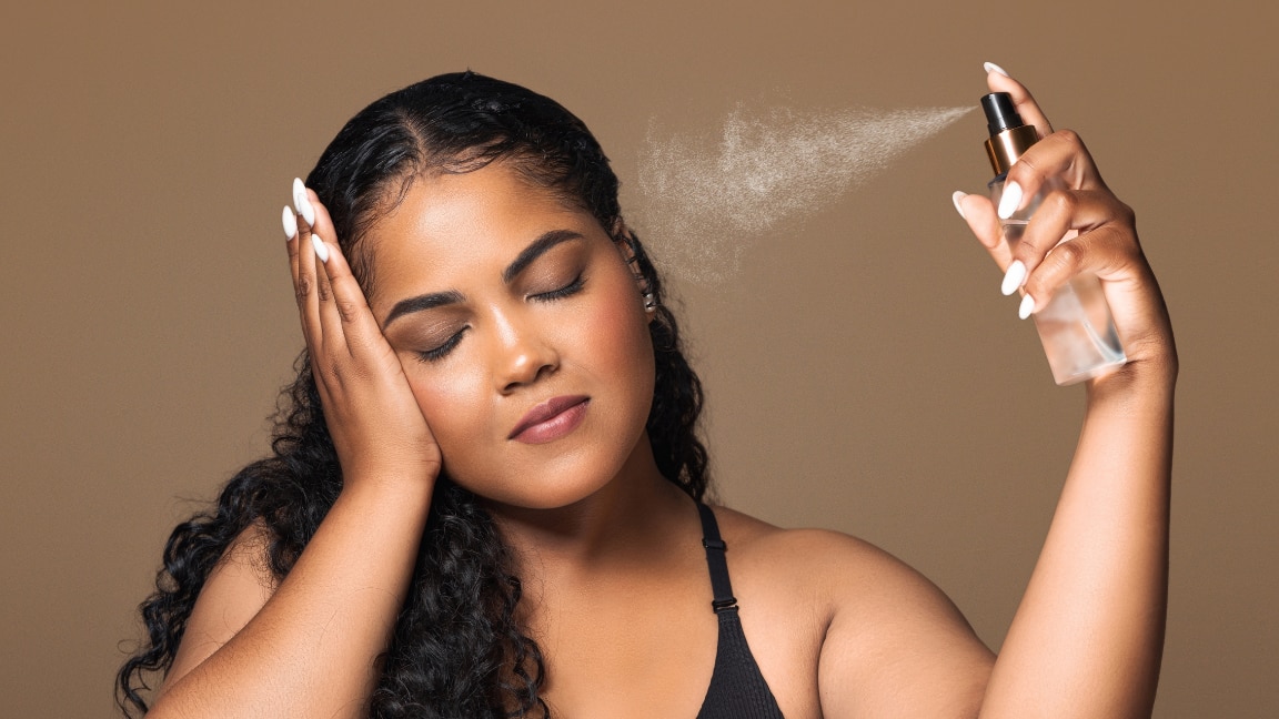 Image of Makeup Fixer Spray: Benefits, When and How to Use It for Long-Lasting Makeup