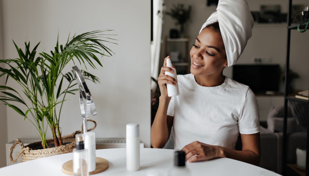 When to Use Makeup Fixer Spray