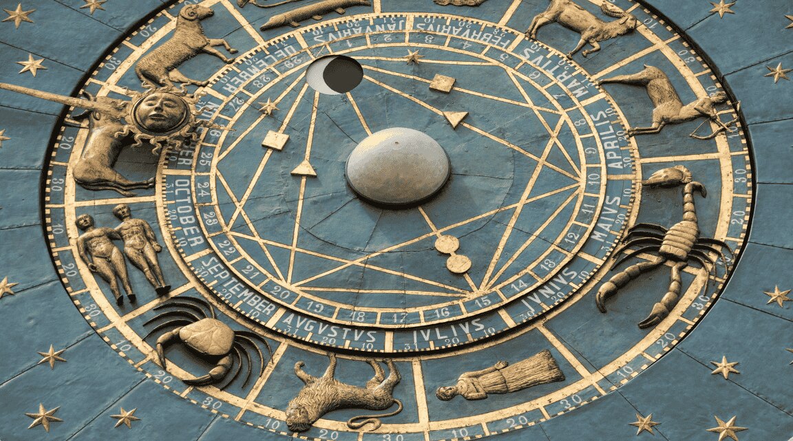 Sun Sign vs Moon Sign Differences Explained
