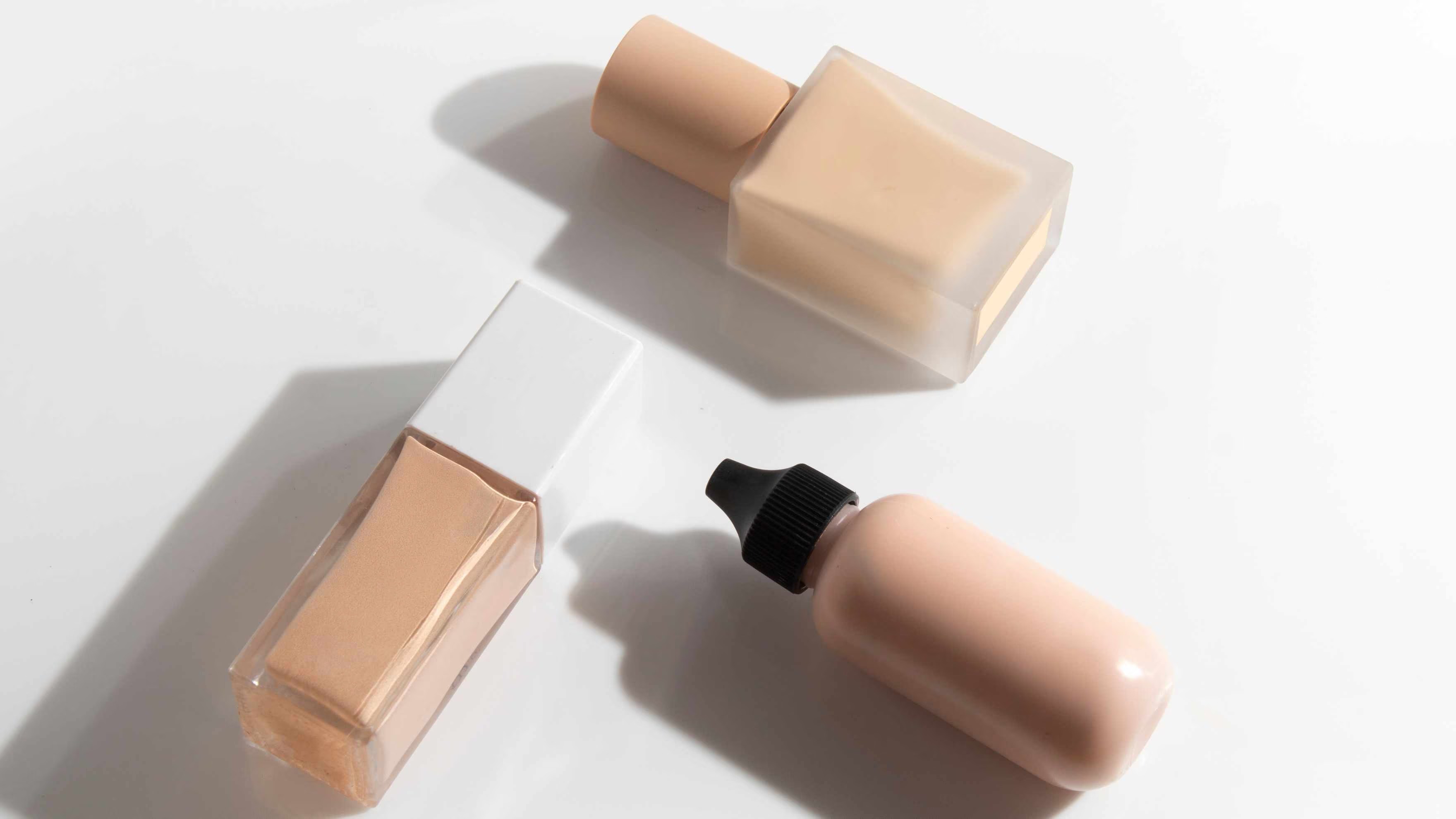 Shaadi Staple #3: Concealer & Compact