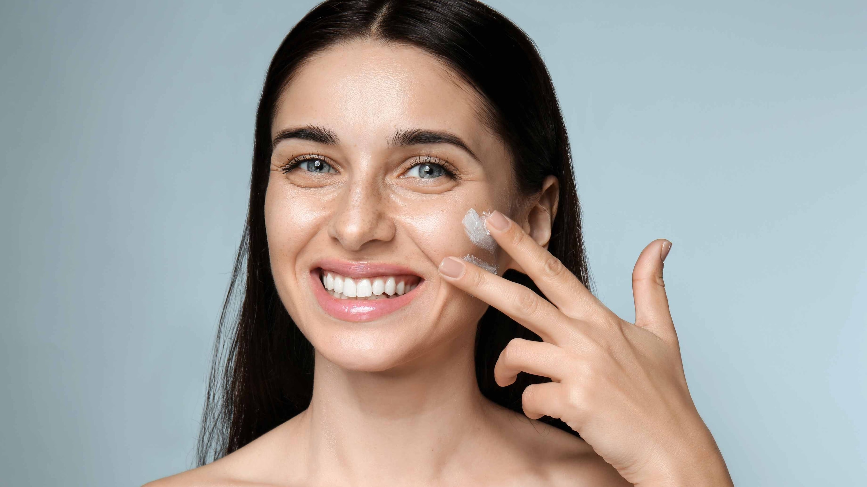 Weekly Skincare Routine – Once a Week Essentials