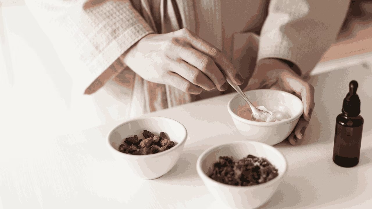 Rosemary Oil & Other Hair Growth Boosters: The Perfect Pairings