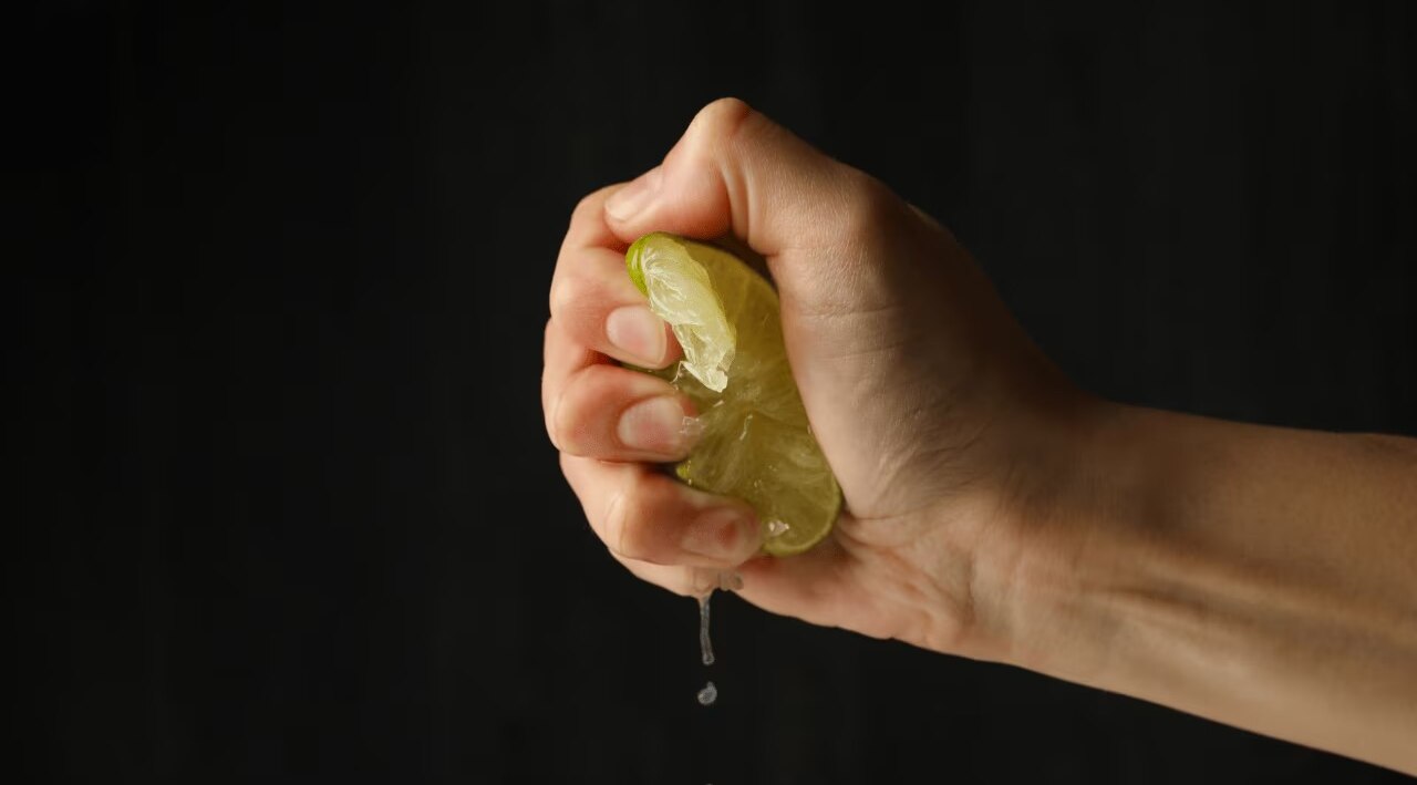 Why is lemon juice beneficial for hair?