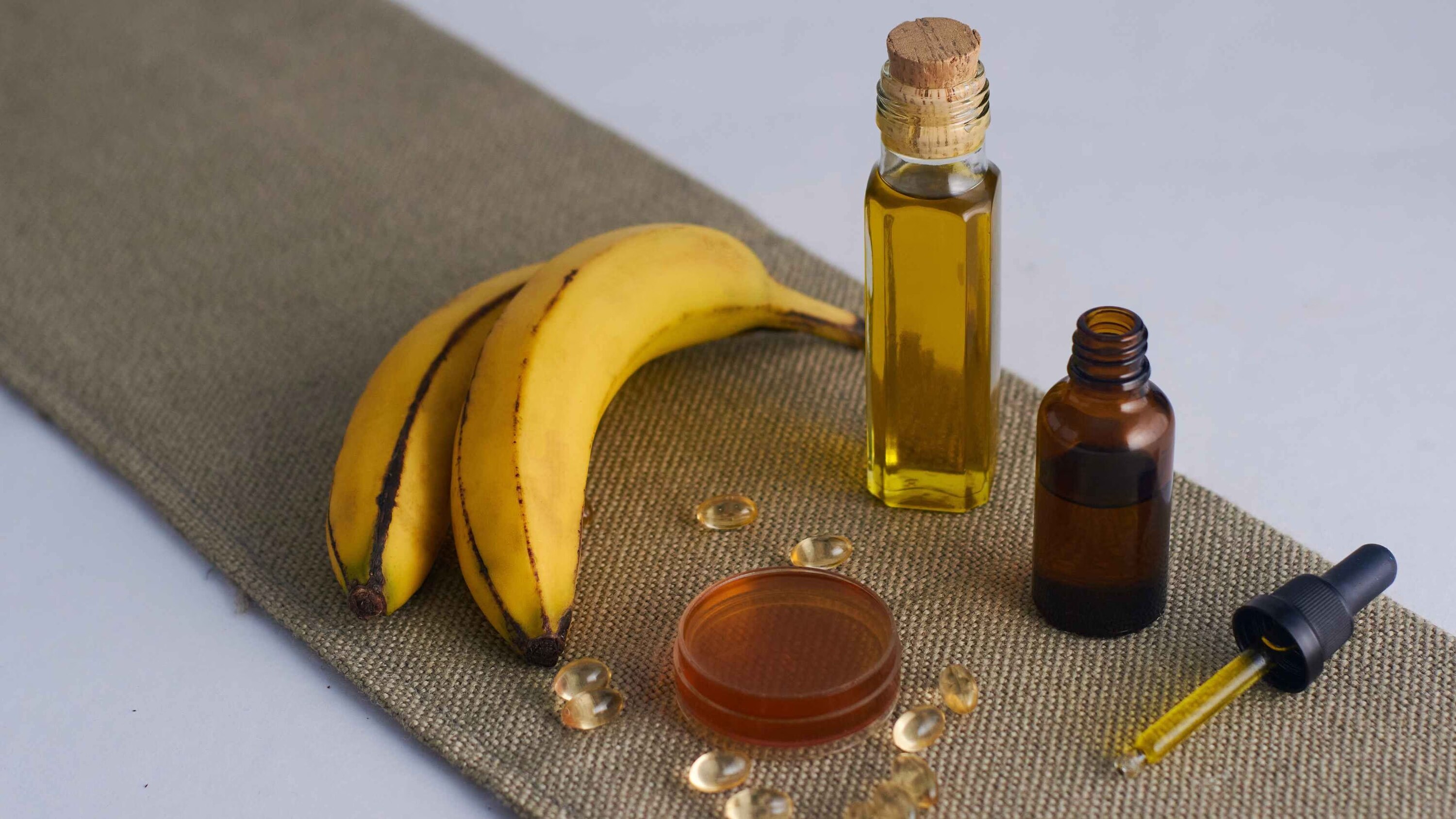 Banana, Honey &amp; Olive Oil Mask