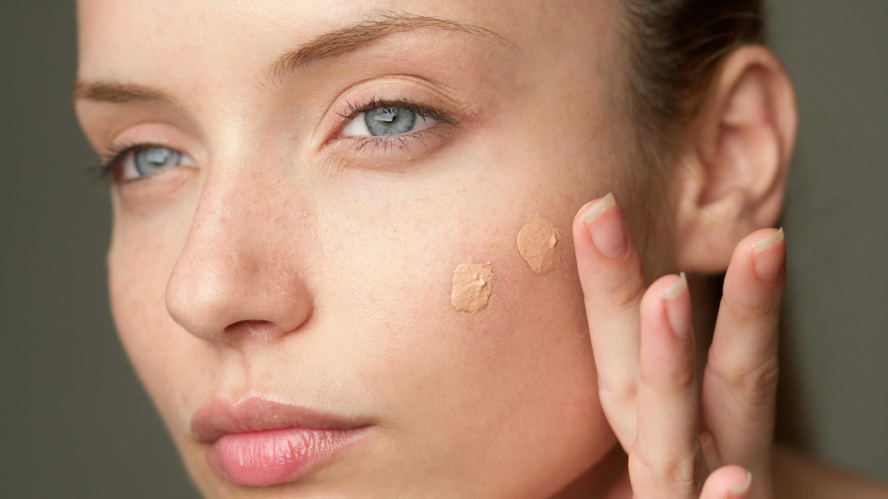 Light Coverage: Fresh-Faced &amp; Breathable