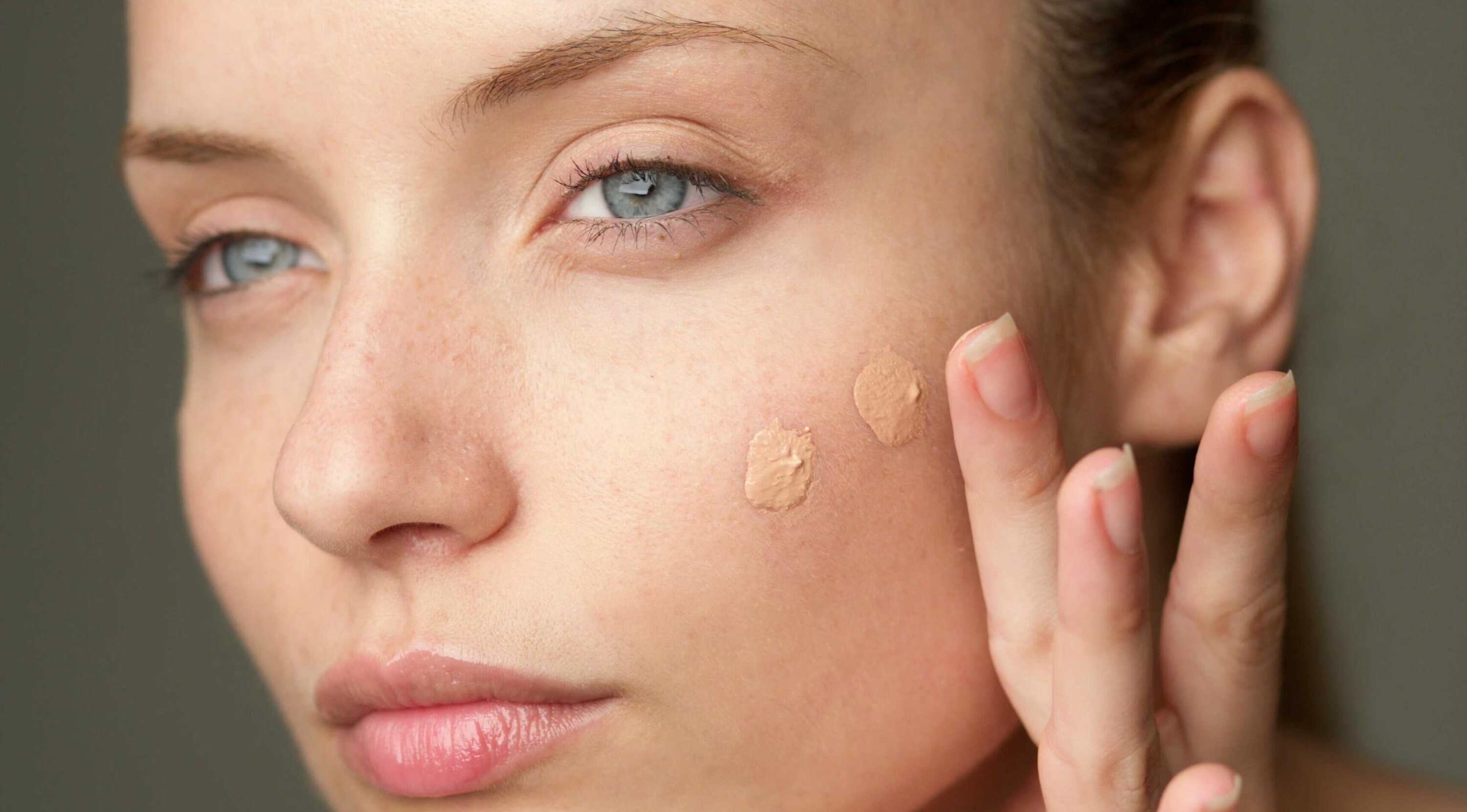 Light Coverage: Fresh-Faced &amp; Breathable