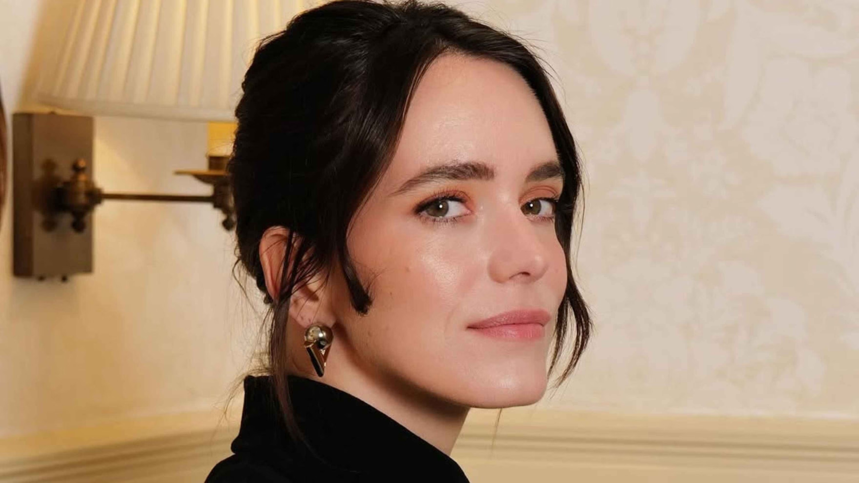 Why Everyone’s Loving Curtain Bangs