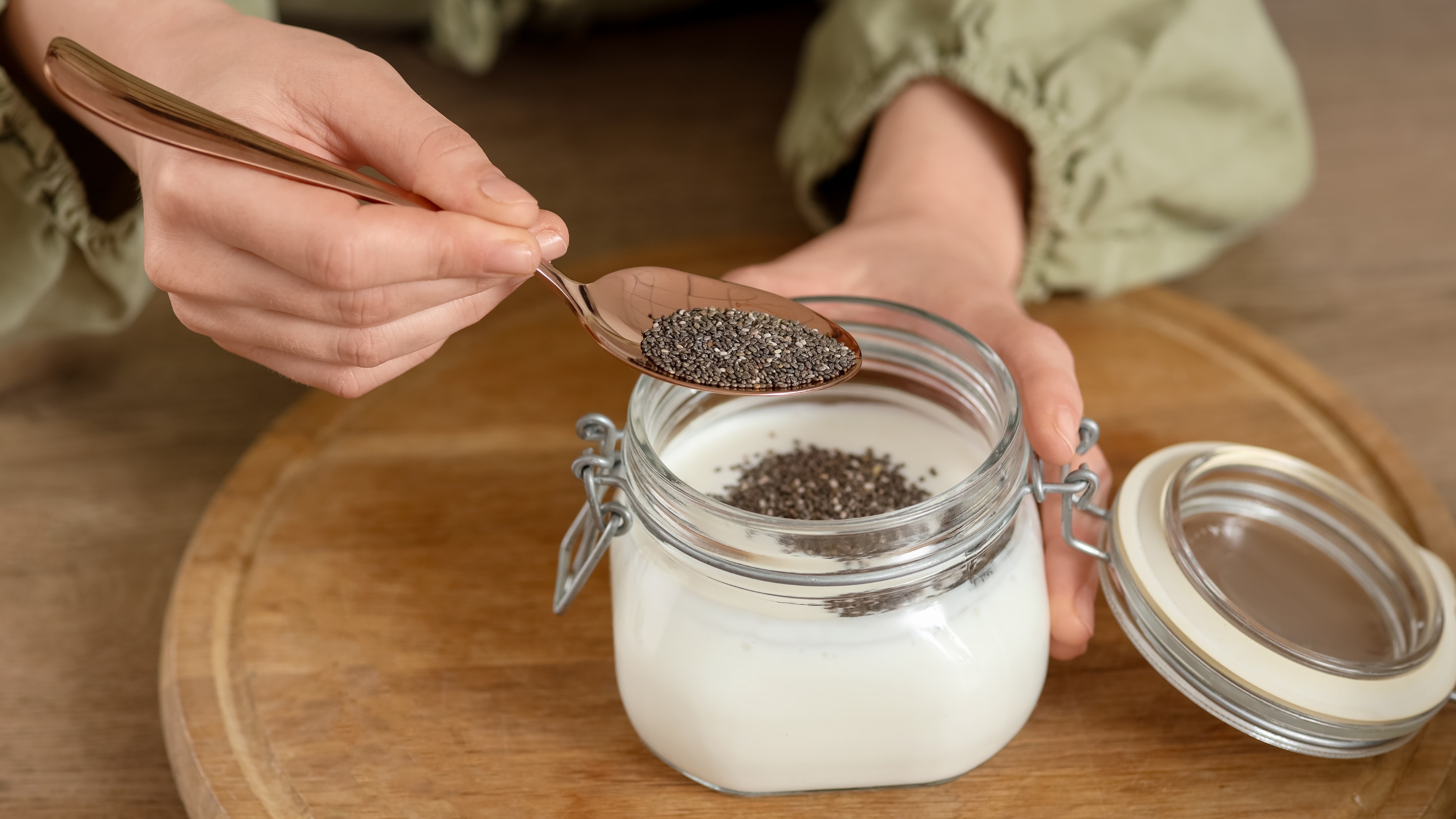 4. Anti-ageing Chia + Yoghurt Mask (For Fine Lines)