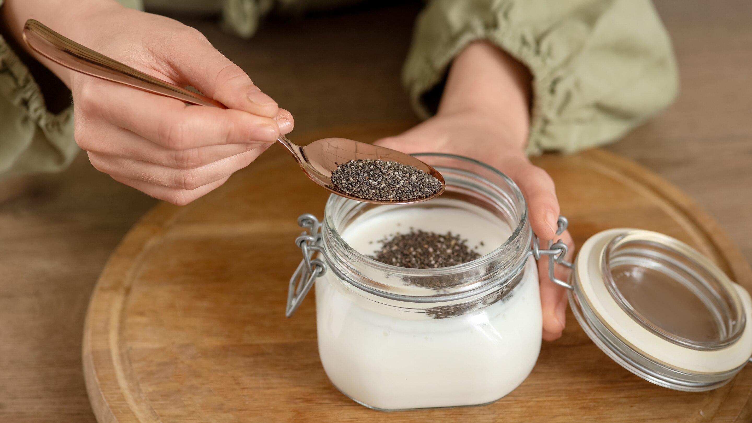 4. Anti-ageing Chia + Yoghurt Mask (For Fine Lines)