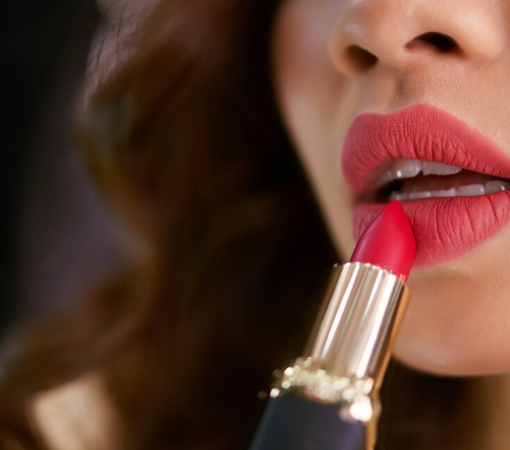 Image of Red Lipstick Shades: How to Choose the Perfect Red for Every Skin Tone