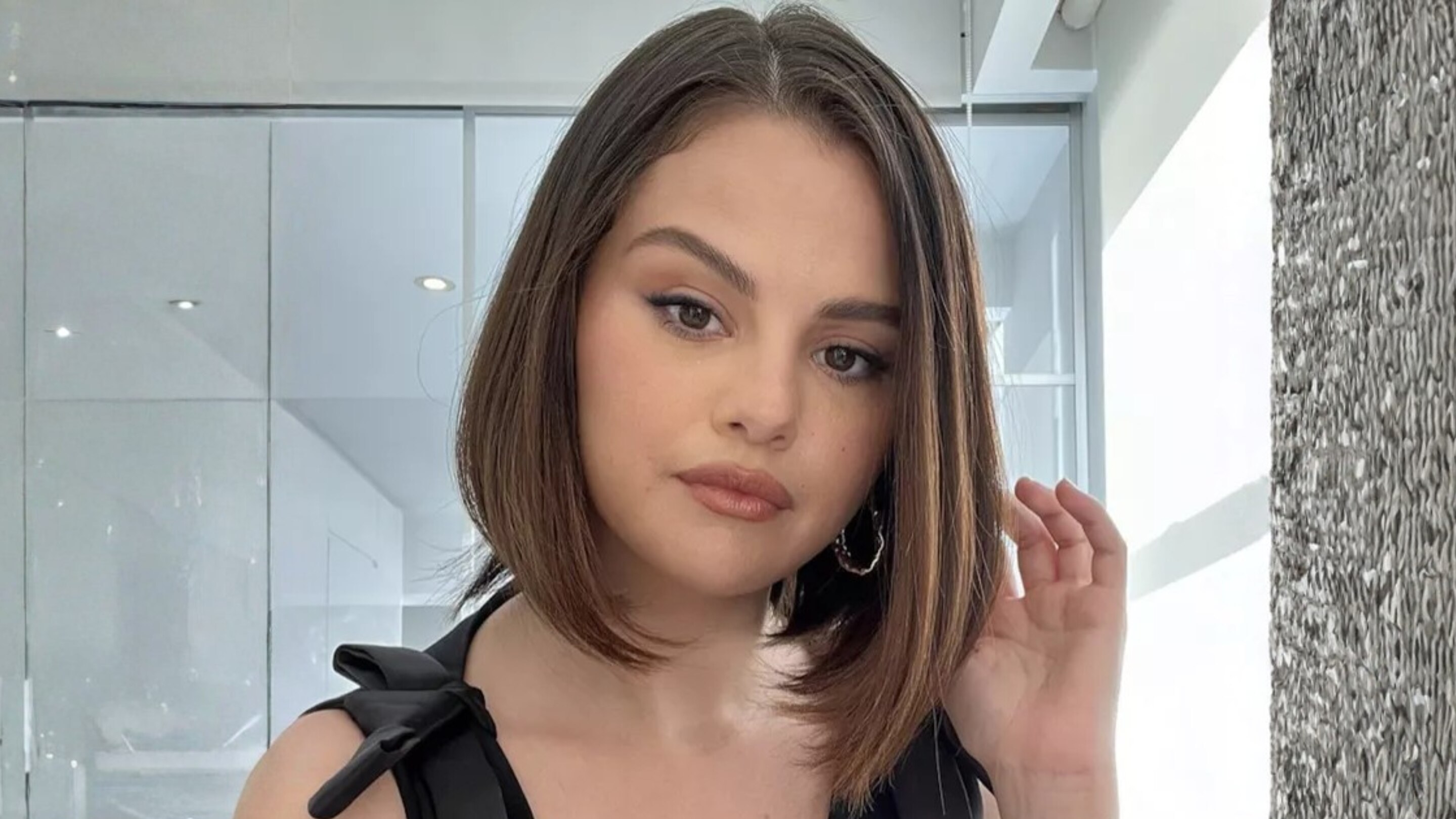 Asymmetrical Lob: