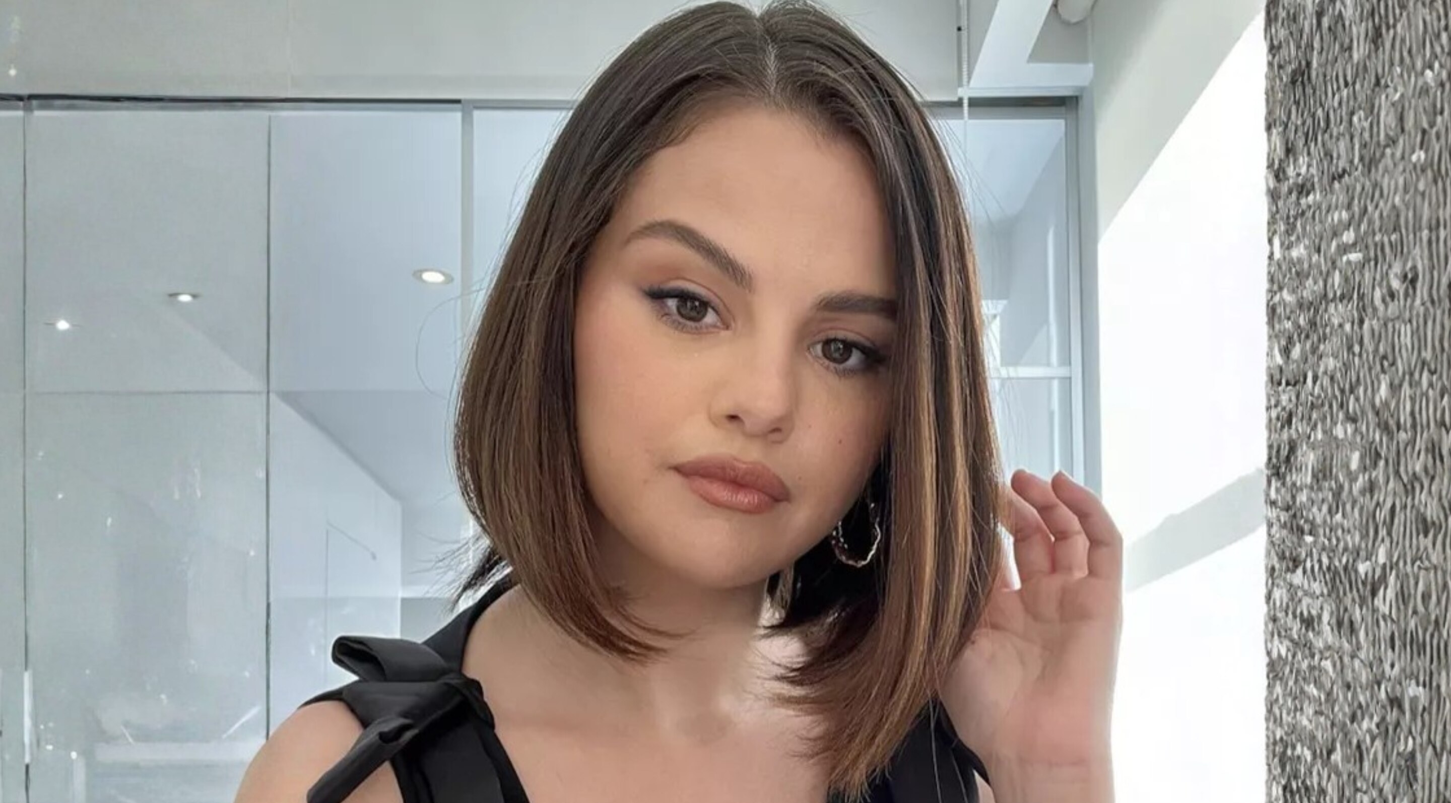 Asymmetrical Lob: