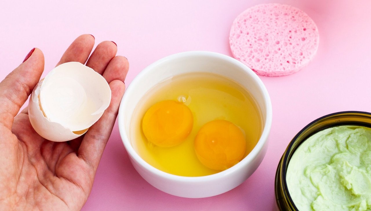 What Is an Egg Hair Mask?