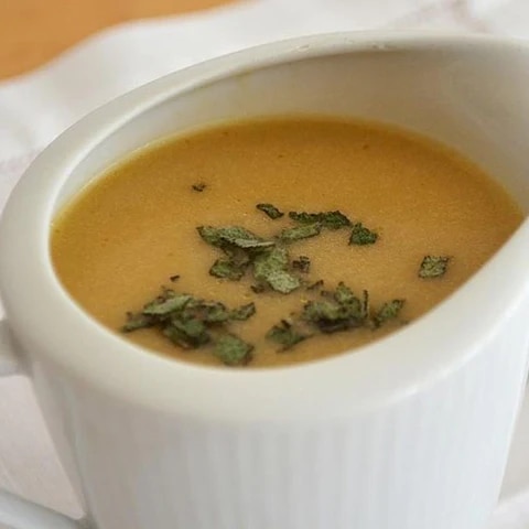 maille turkey gravy with sage