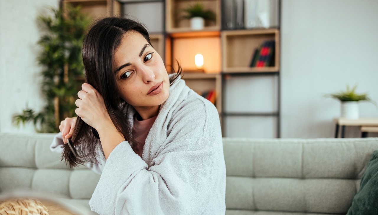 Best Home Remedies for Static Hair