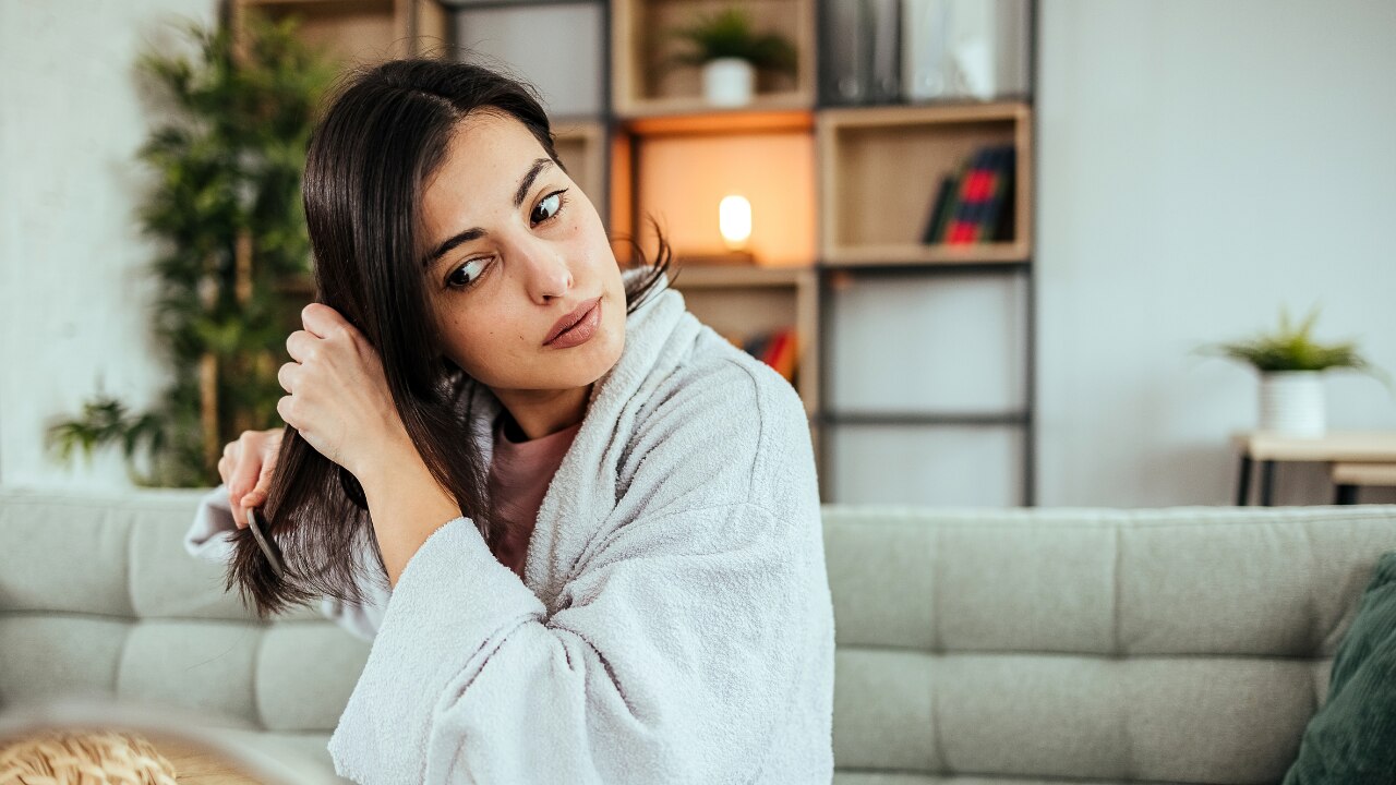 Best Home Remedies for Static Hair