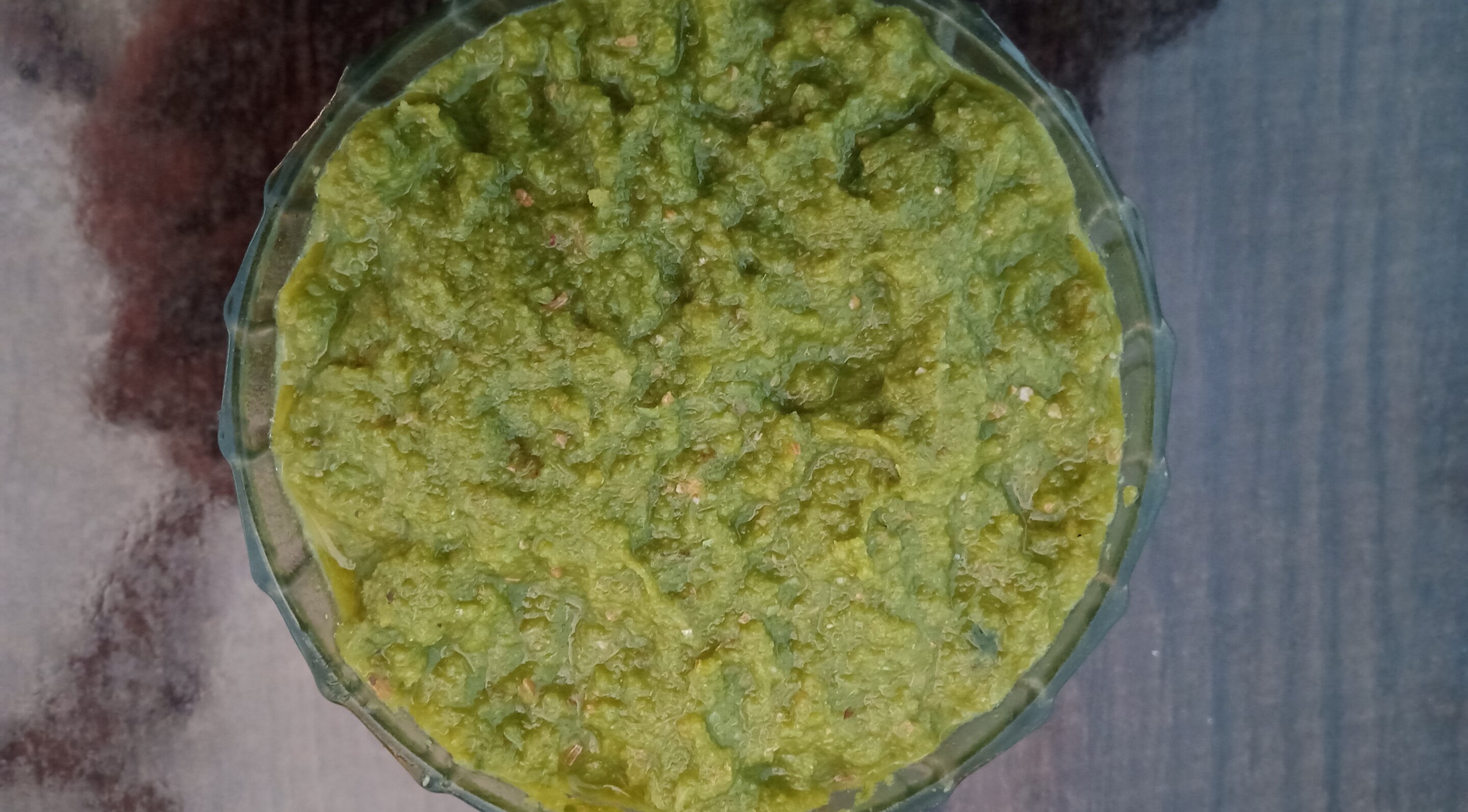 3. Amla & Oatmeal Gentle Scrub
