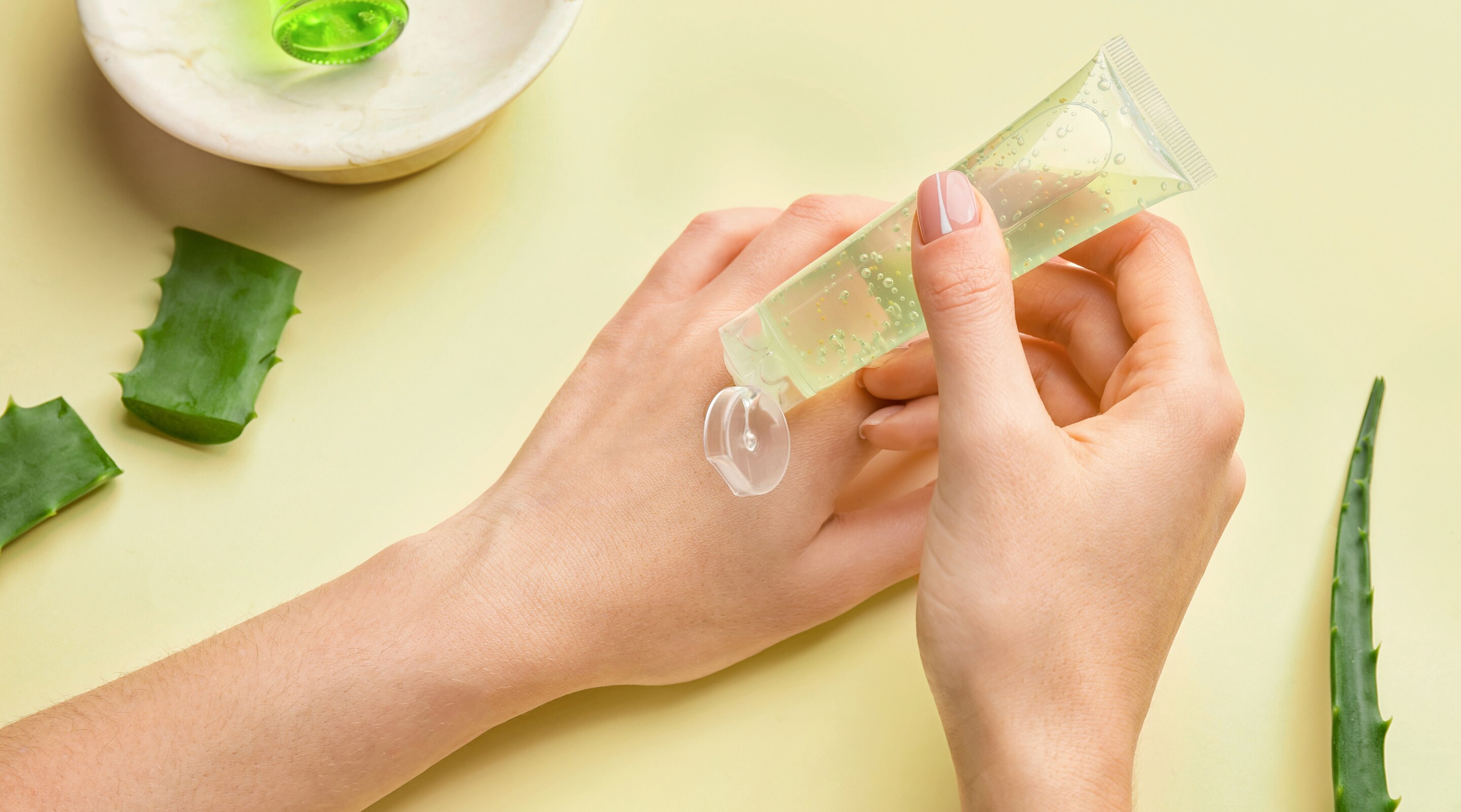 Aloe Vera Gel Benefits and Uses for Glowing Facial Skin