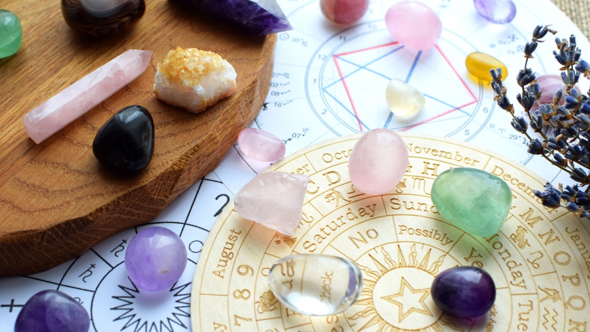 Zodiac Sign Gemstone Guide and Birthstone Matches