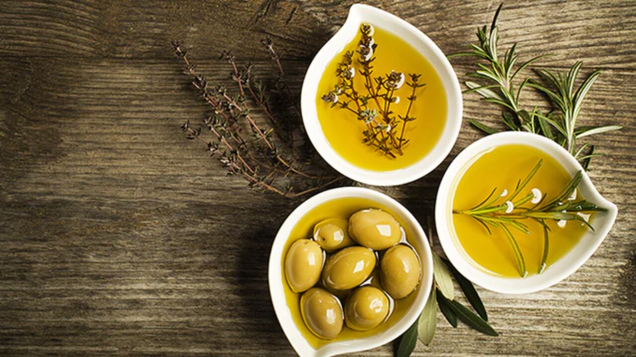 Which Olive Oil Is Good for Skin?-