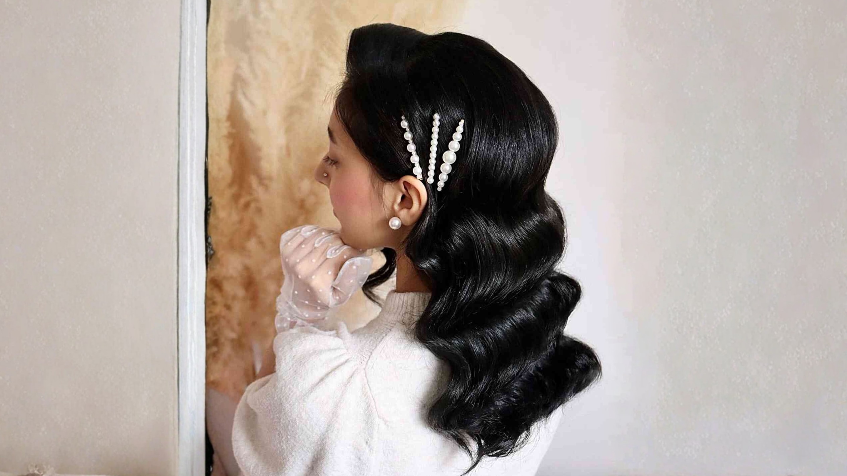 Pearl-Pinned Open Waves