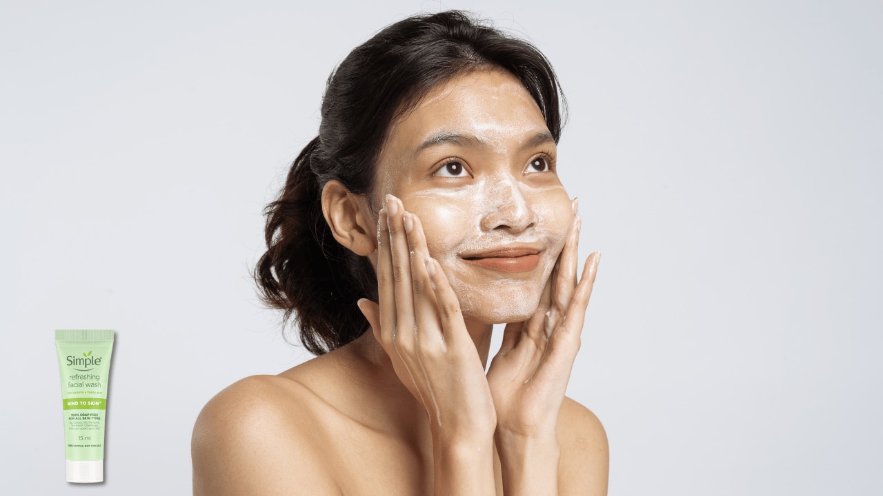 Step 1: Cleanse with the Simple Refreshing Face Wash