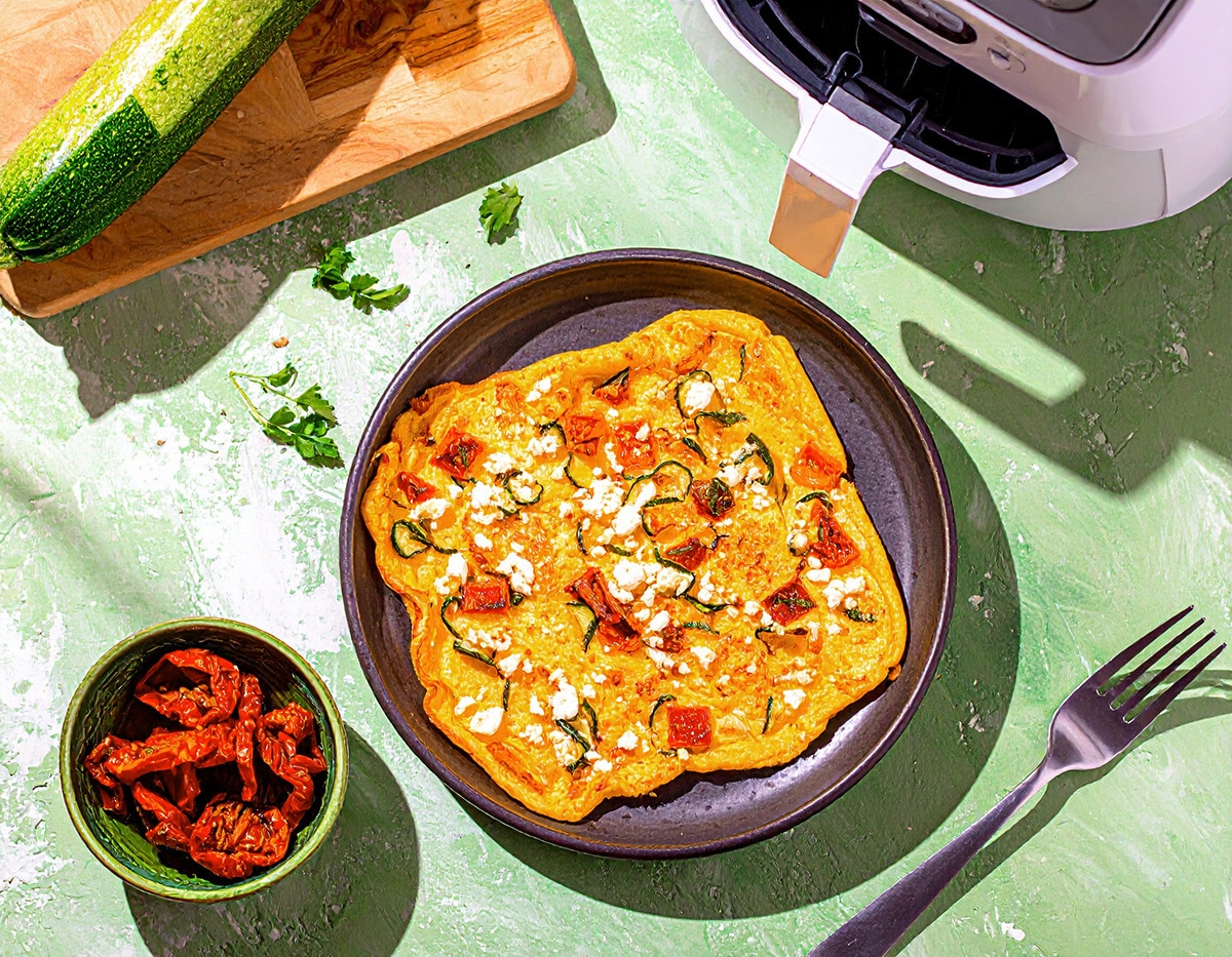 Zucchini Feta Pfannkuchen in der Heißluftfritteuse 32 Min  recipe
