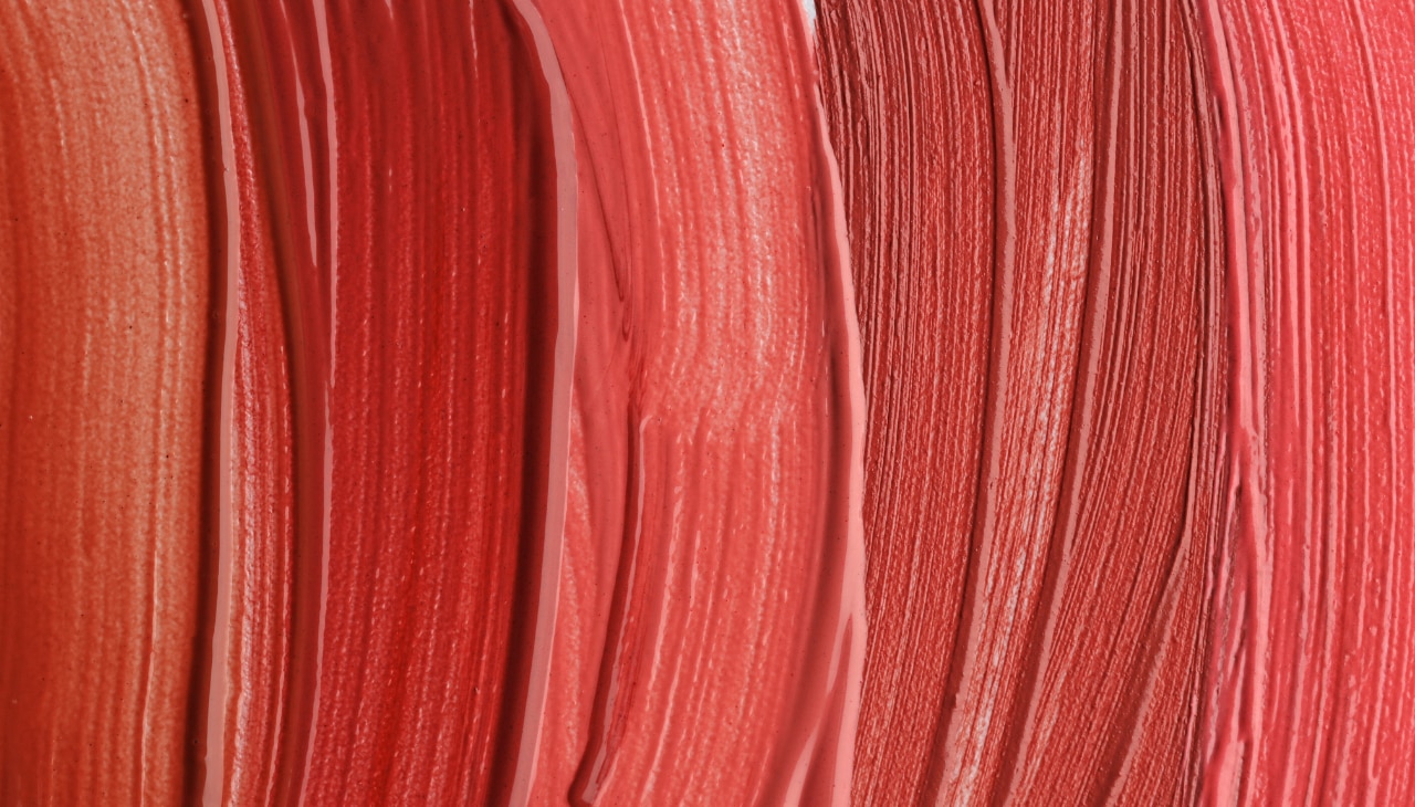 How to Choose the Right Shade for Lip Blushing